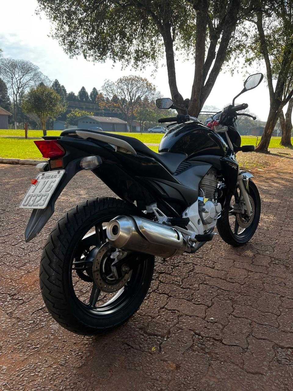 CB 300R