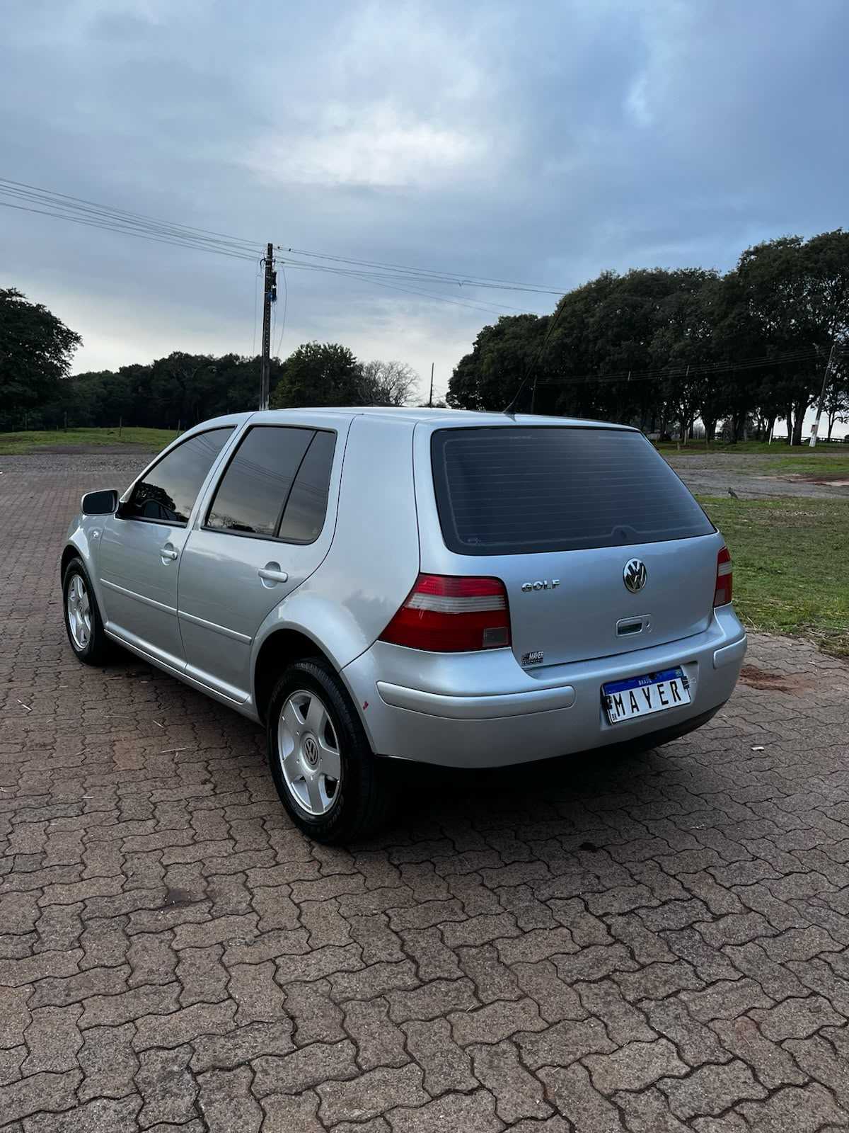 GOLF 1.6 PLUS