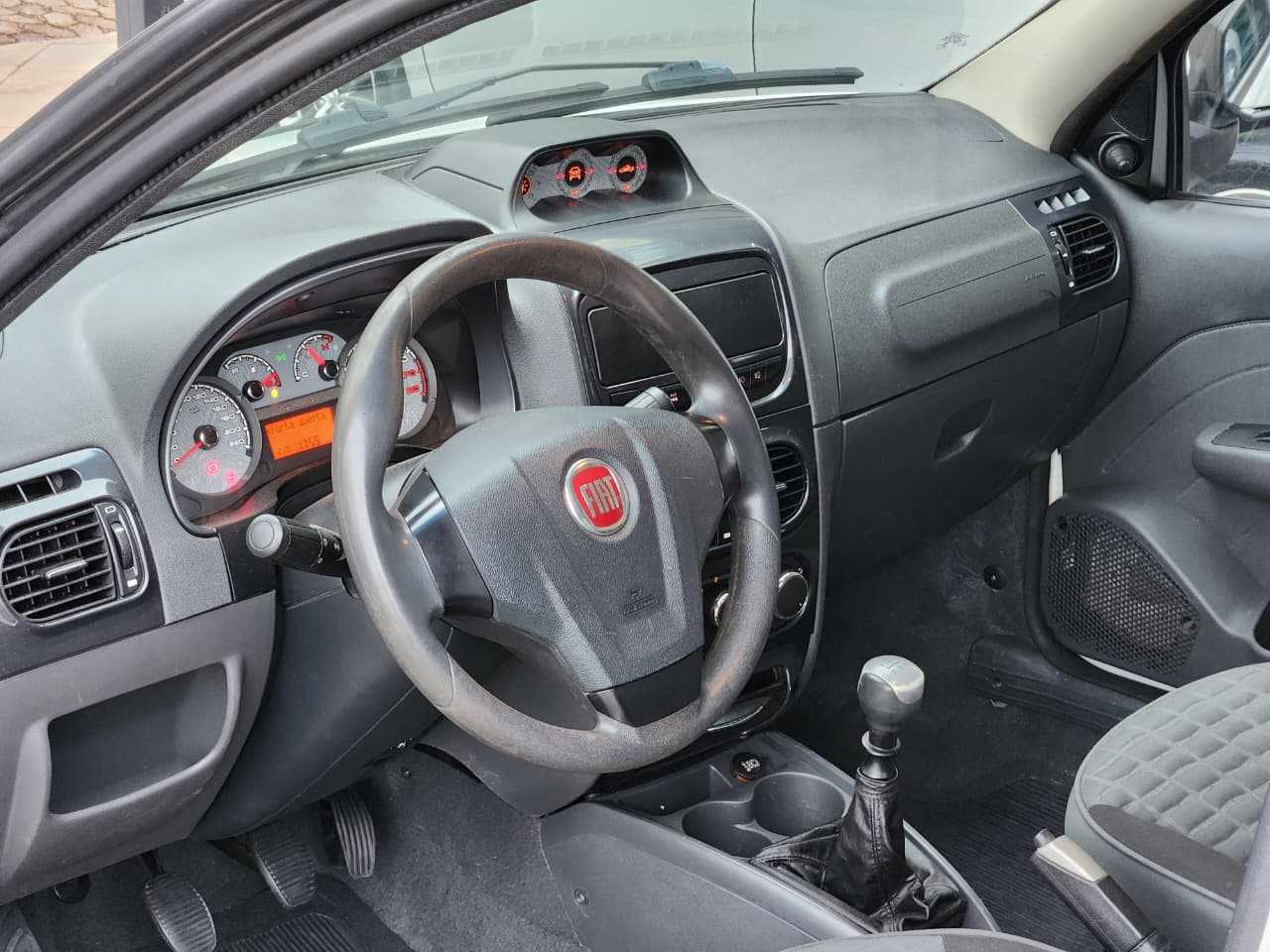 STRADA ADVENTURE LOCKER 1.8 CE