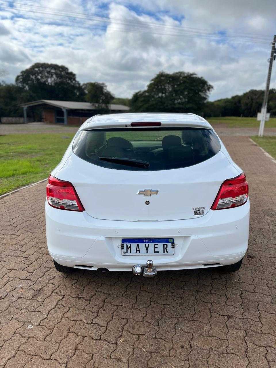 ONIX HATCH 1.0 8V