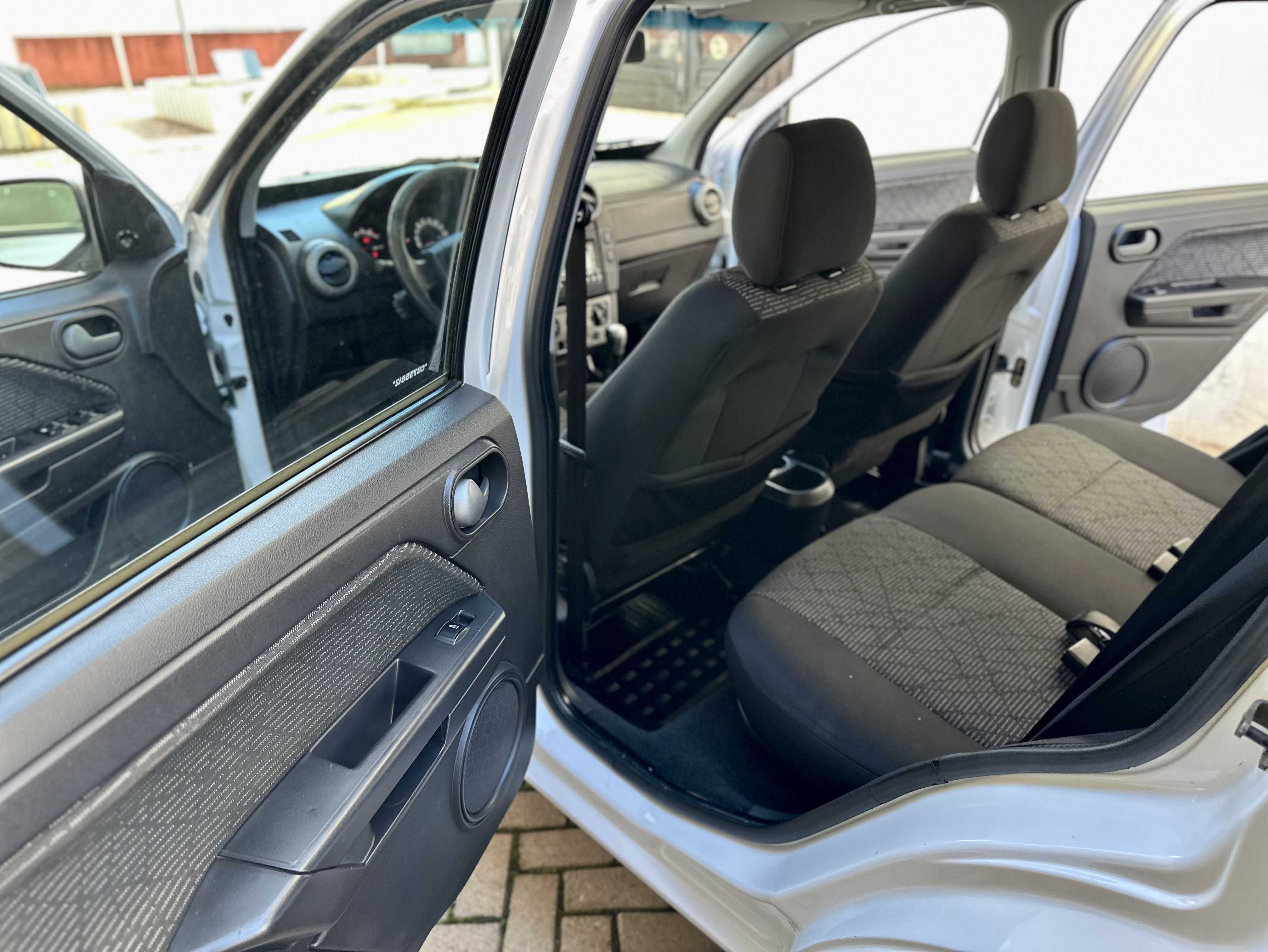 ECOSPORT FREESTYLE 1.6 MANUAL