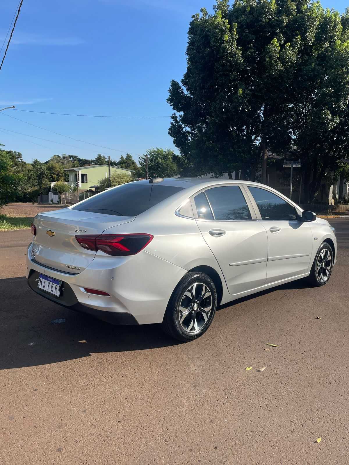 ONIX SEDAN PREMIER 1.0TB.