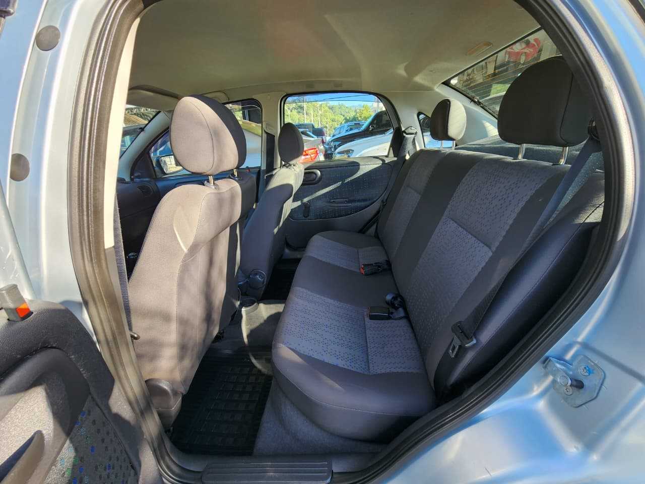 CORSA SEDAN MAXX 1.4