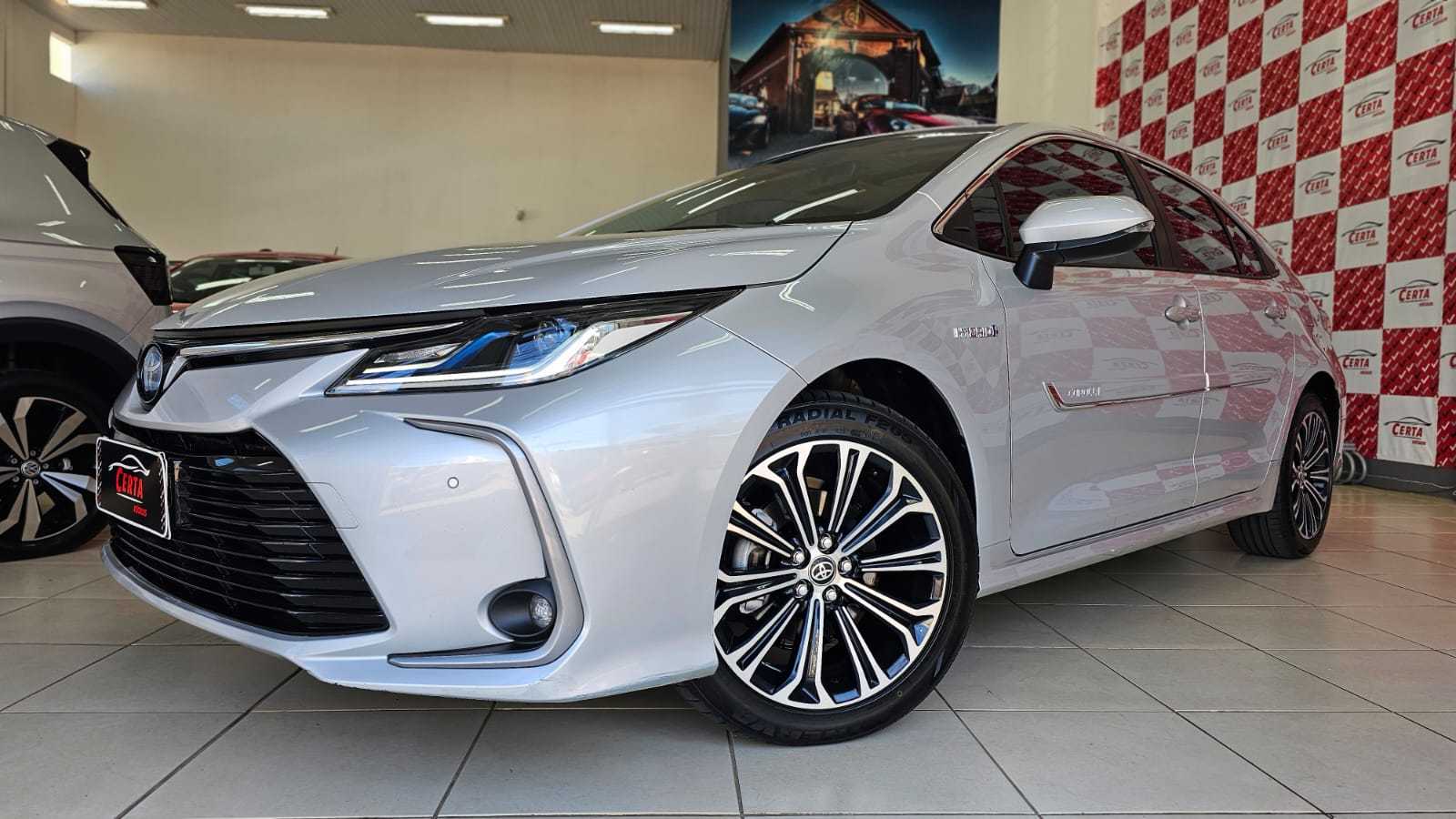 COROLLA ALTIS PREMIUM