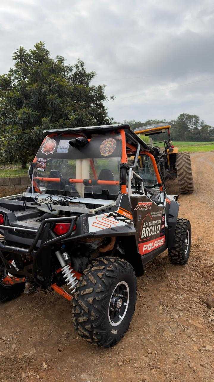 UTV POLARIS RANGER RZR 800
