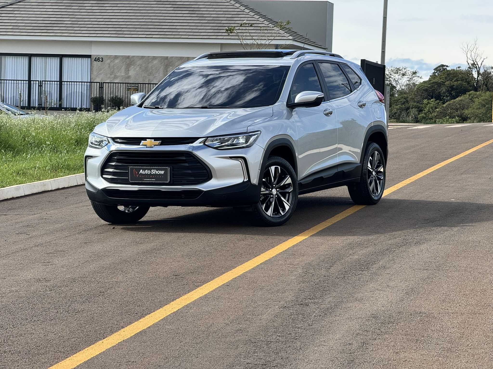 GM TRACKER PREMIER
