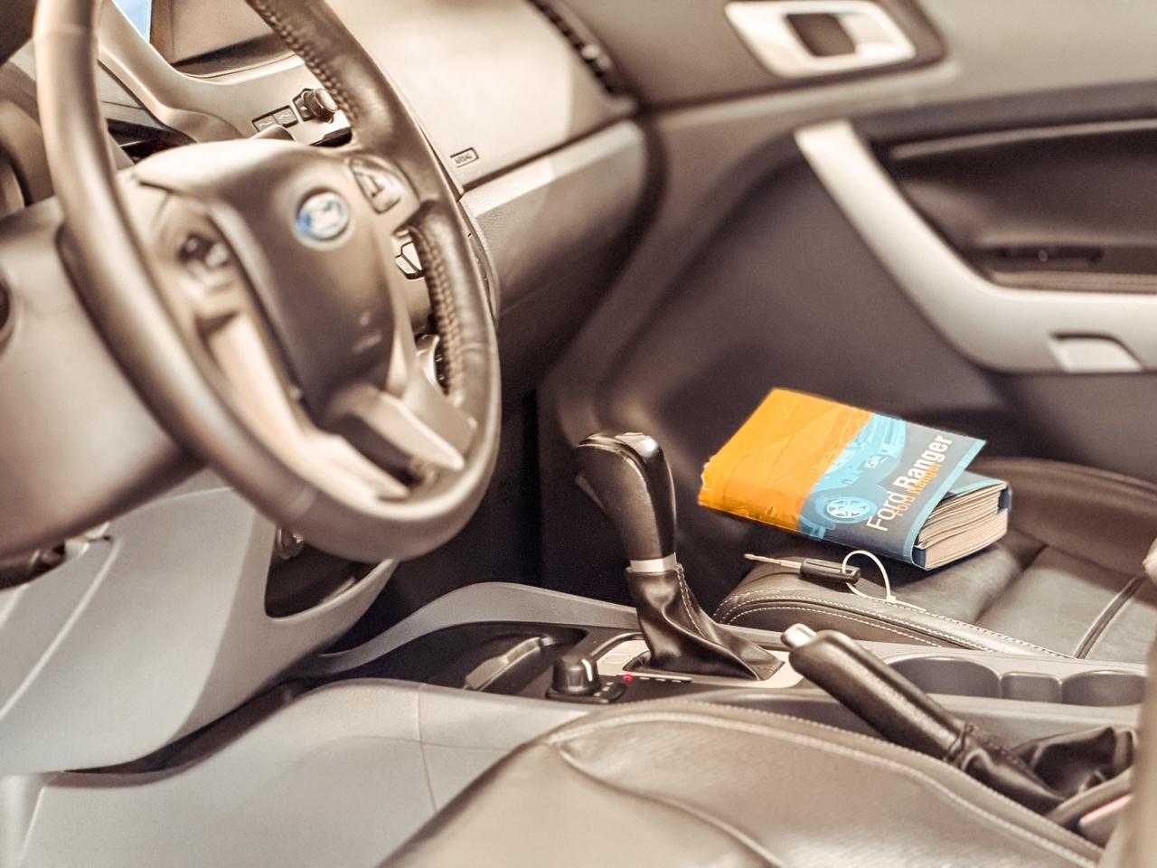 RANGER 3.2 LIMITED 4X4 DIES.