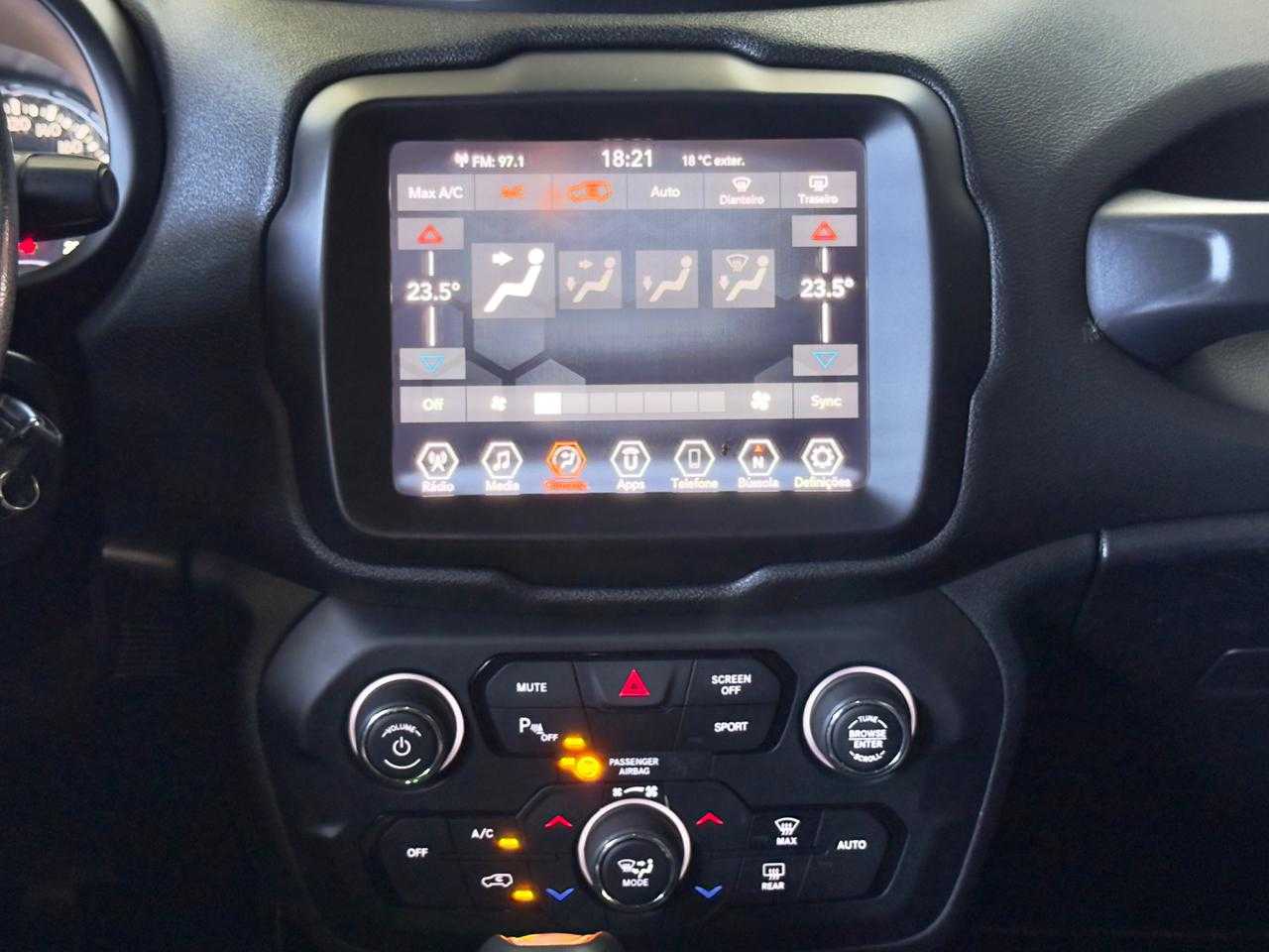 RENEGADE LONGITUDE 1.8 AUT