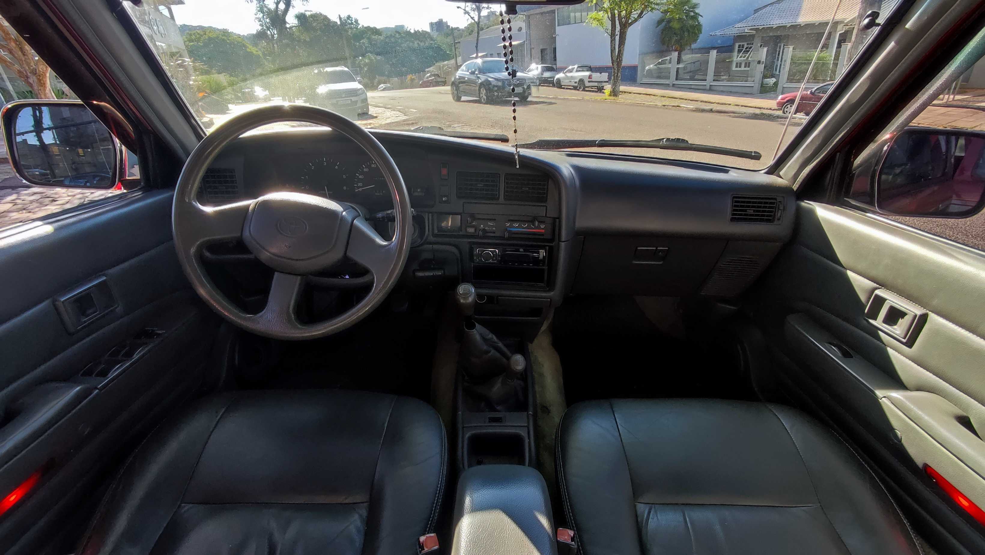 HILUX 4CD SR5 4X4 DIESEL
