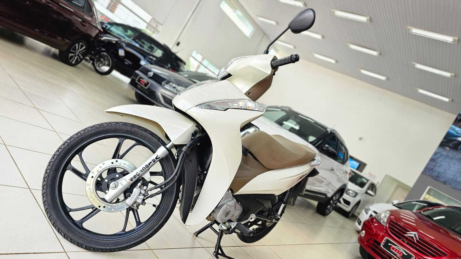 BIZ 125 ÚNICA DONA