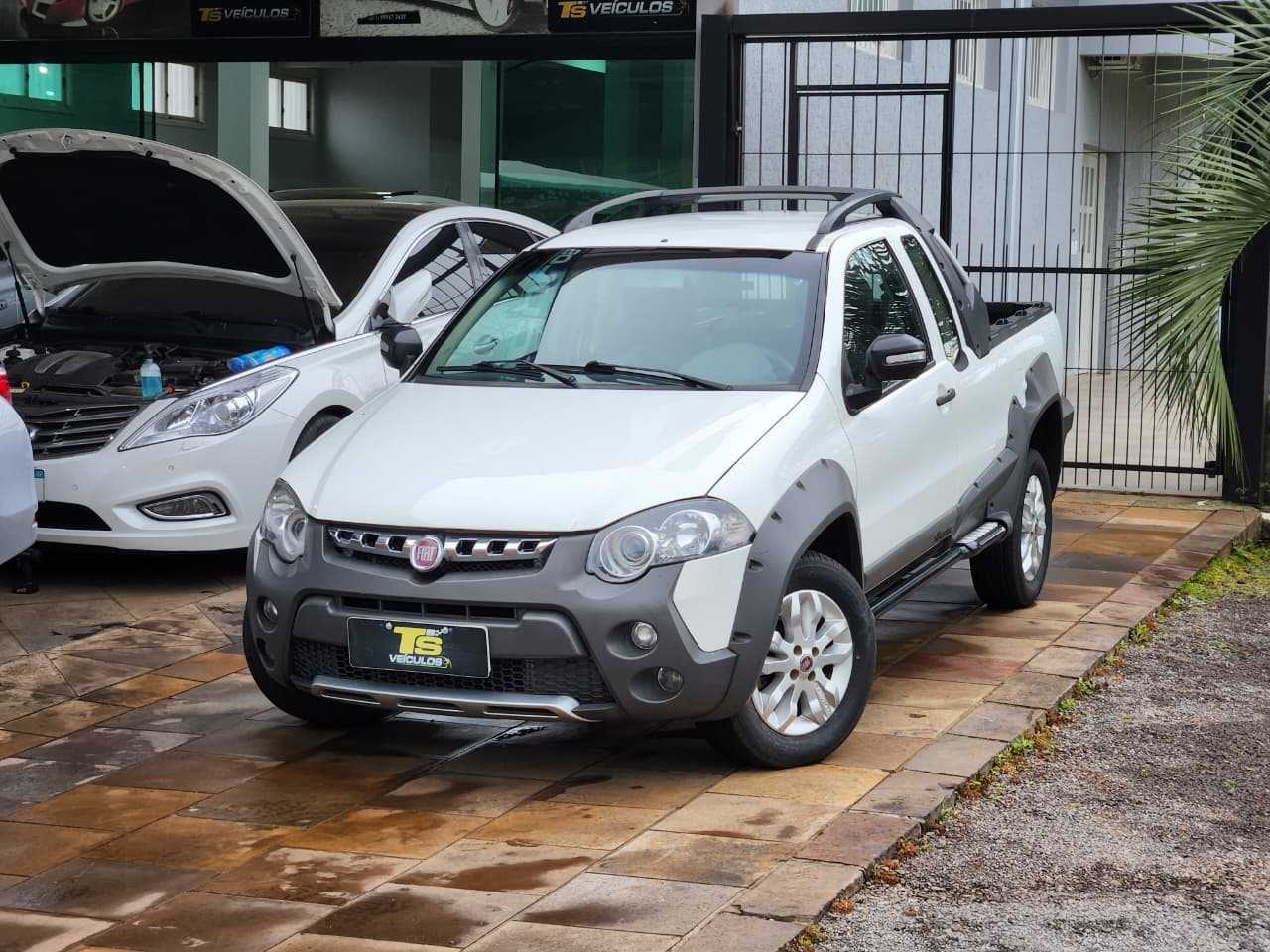 STRADA ADVENTURE LOCKER 1.8 CE