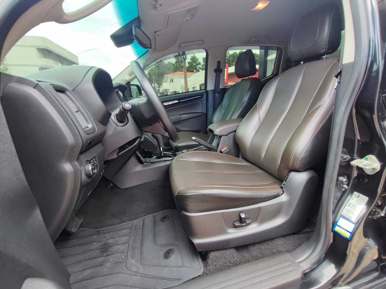 S10 2.8 HIGH COUNTRY 4X4