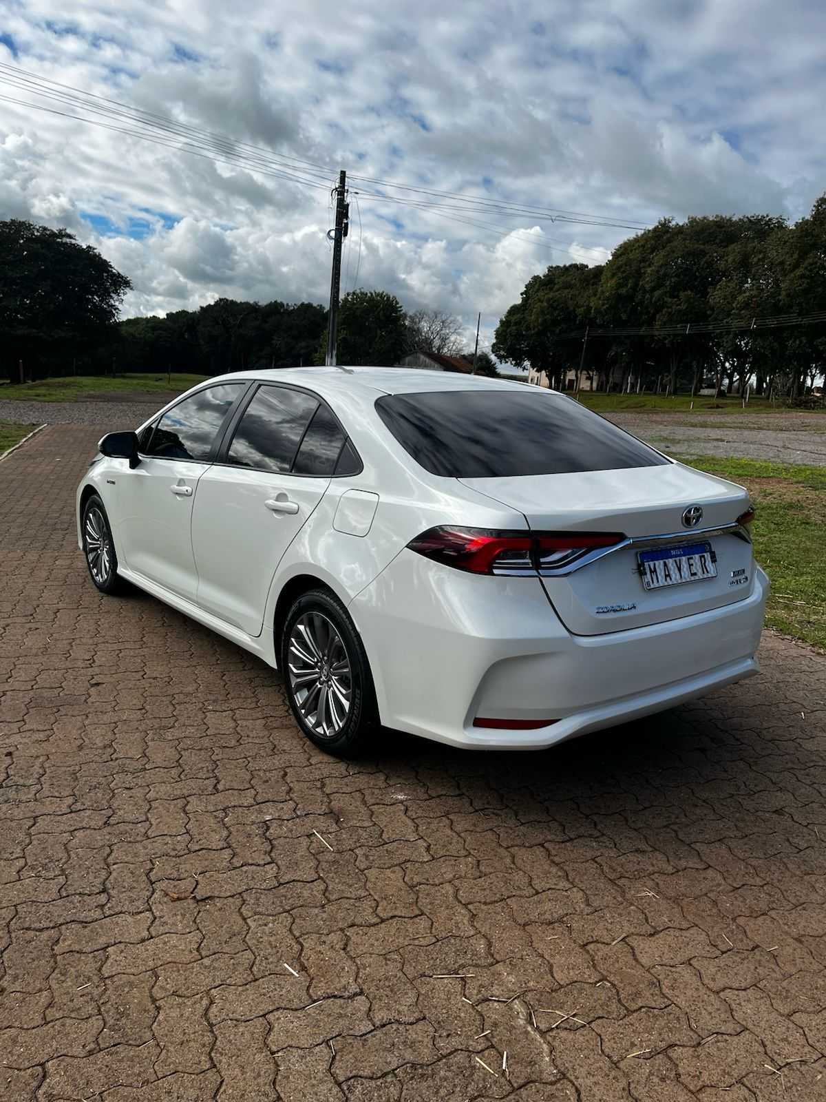 COROLLA ALTIS 1.8