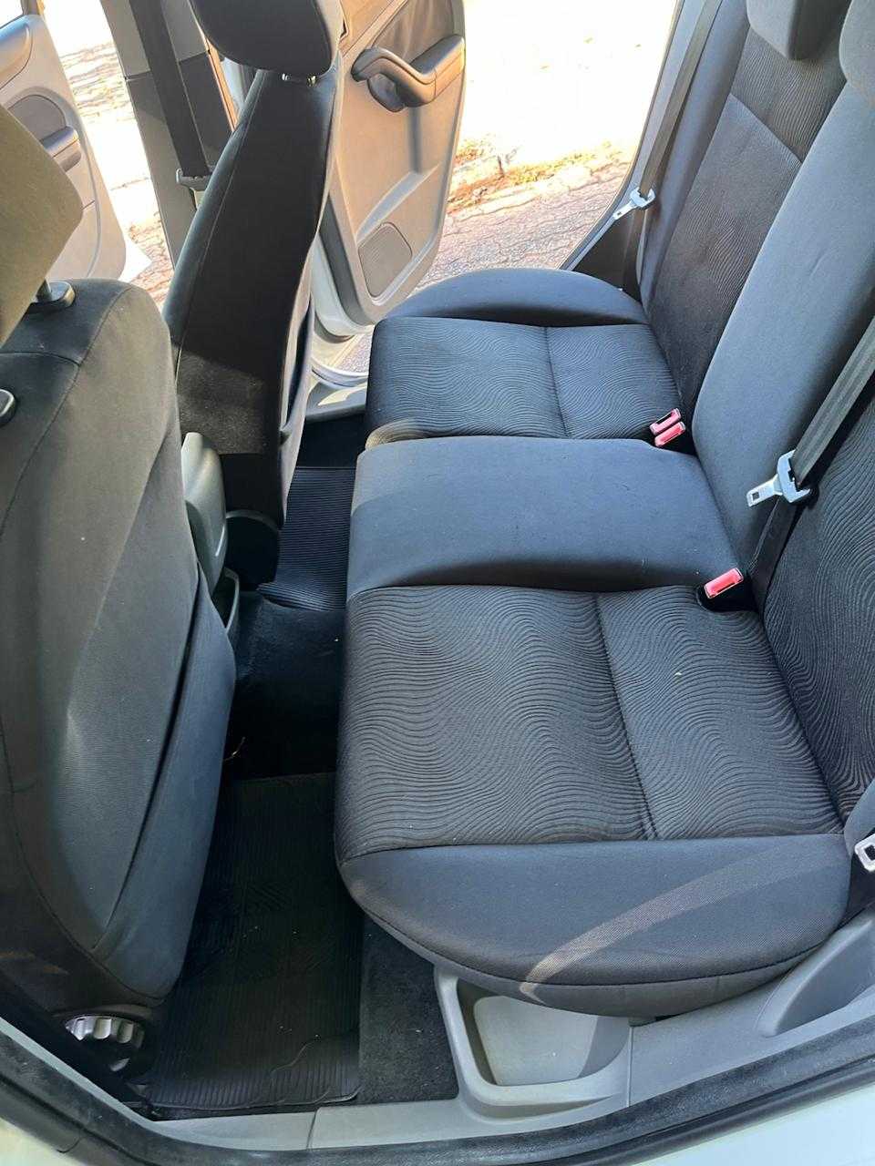 FOCUS SEDAN 1.6 MEC.