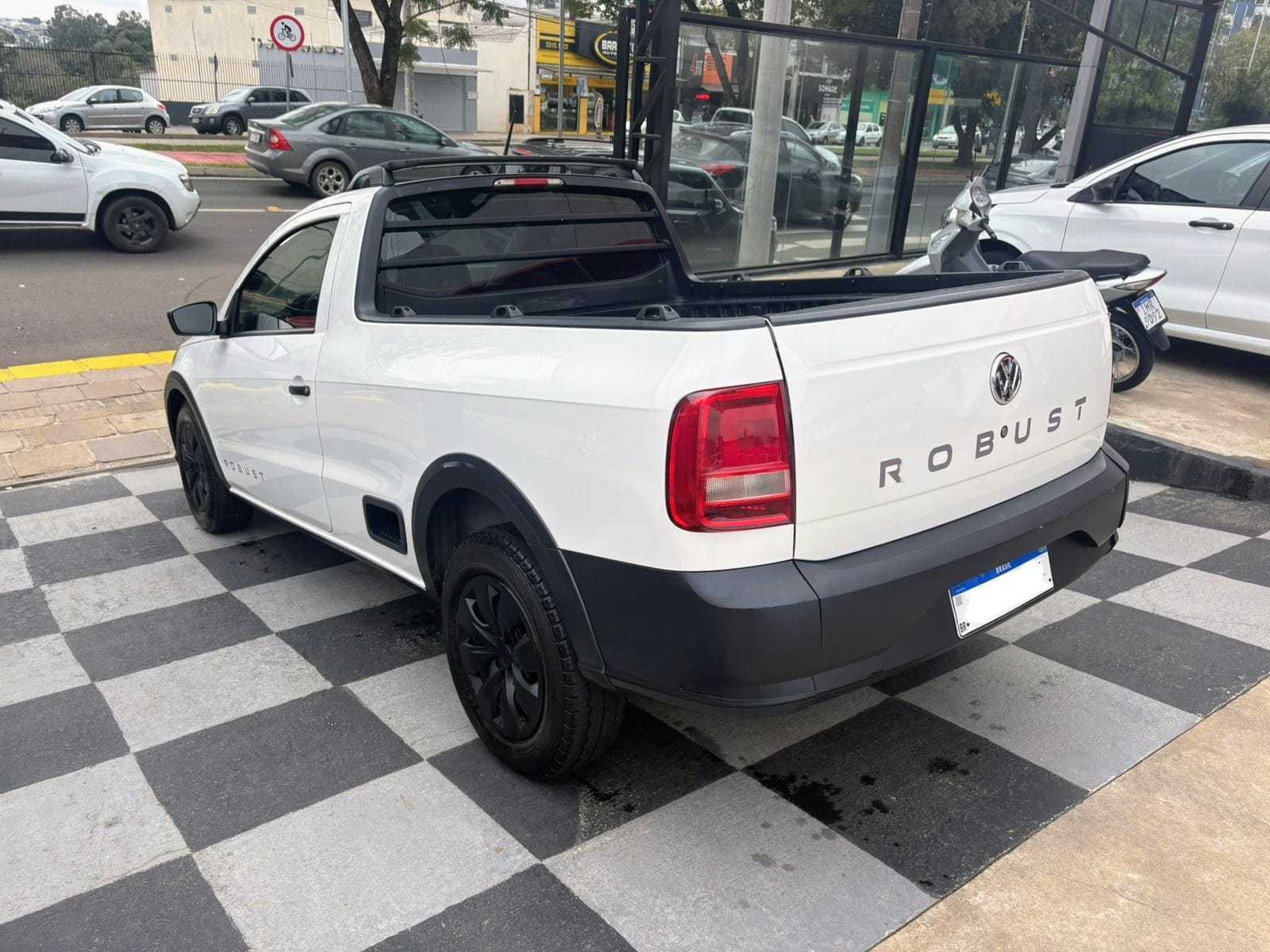 SAVEIRO ROBUST 1.6 COMPLETO