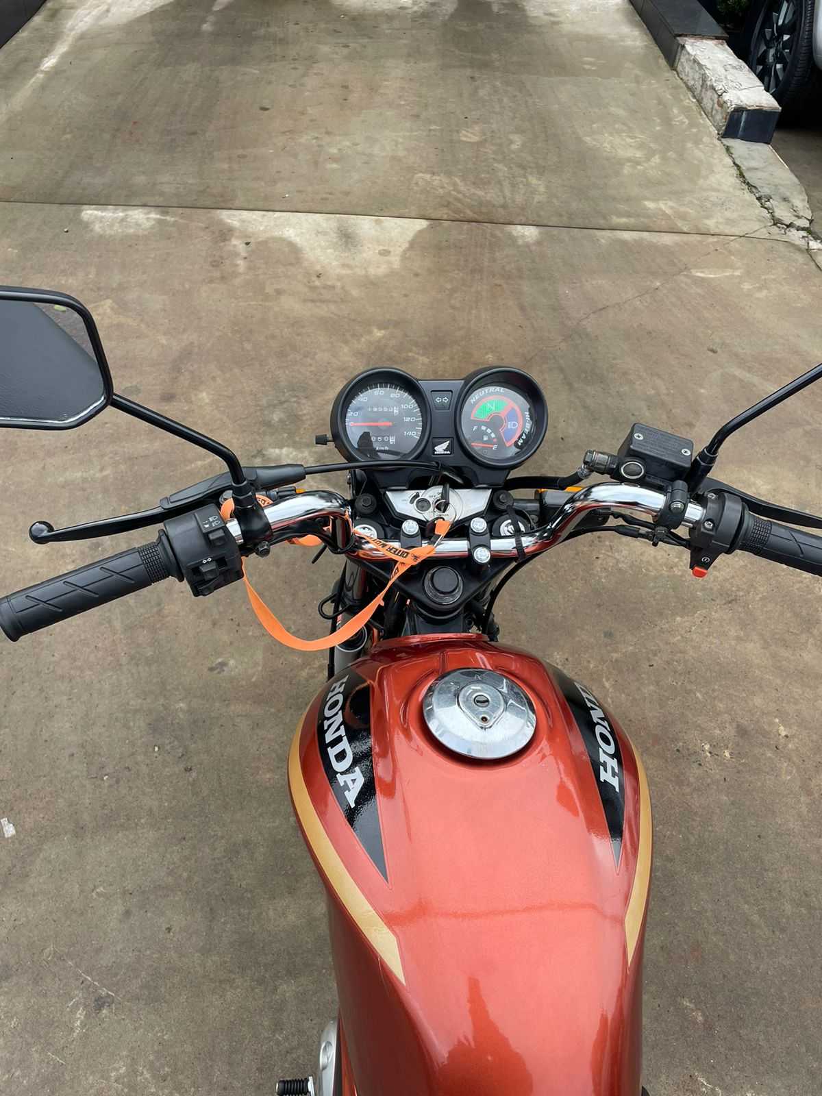 CG 150 TITAN SPECIAL EDITION