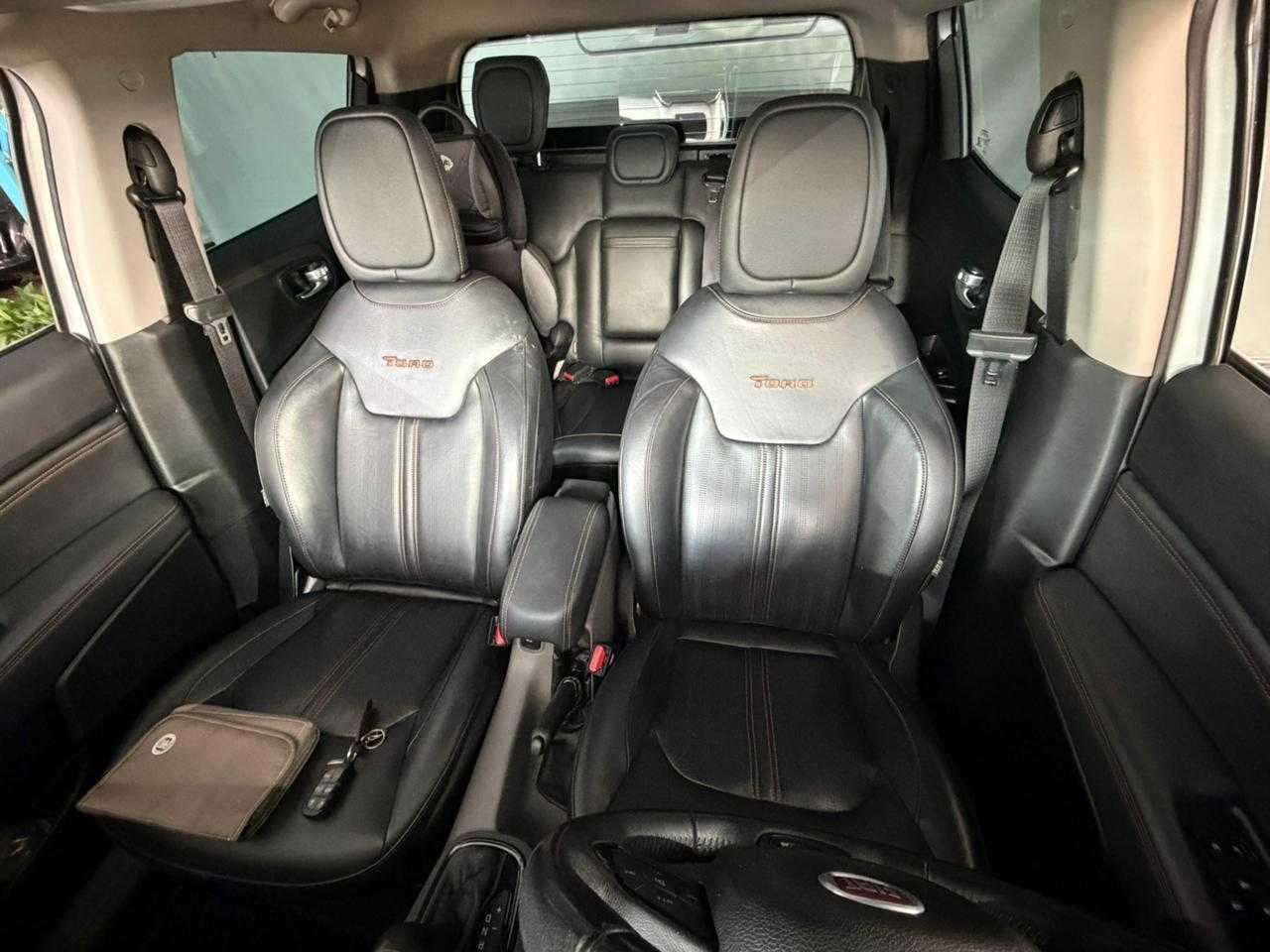 TORO 2.0 VOLCANO DIES 4X4 AUT.