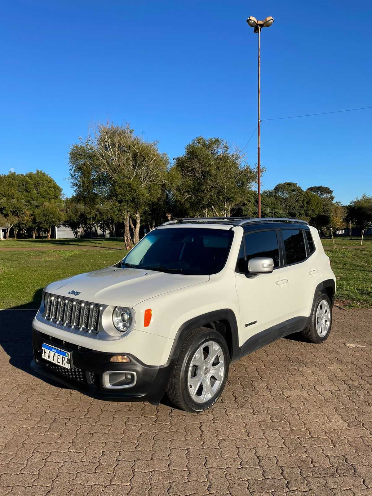 RENEGADE LIMITED  1.8 AUT.