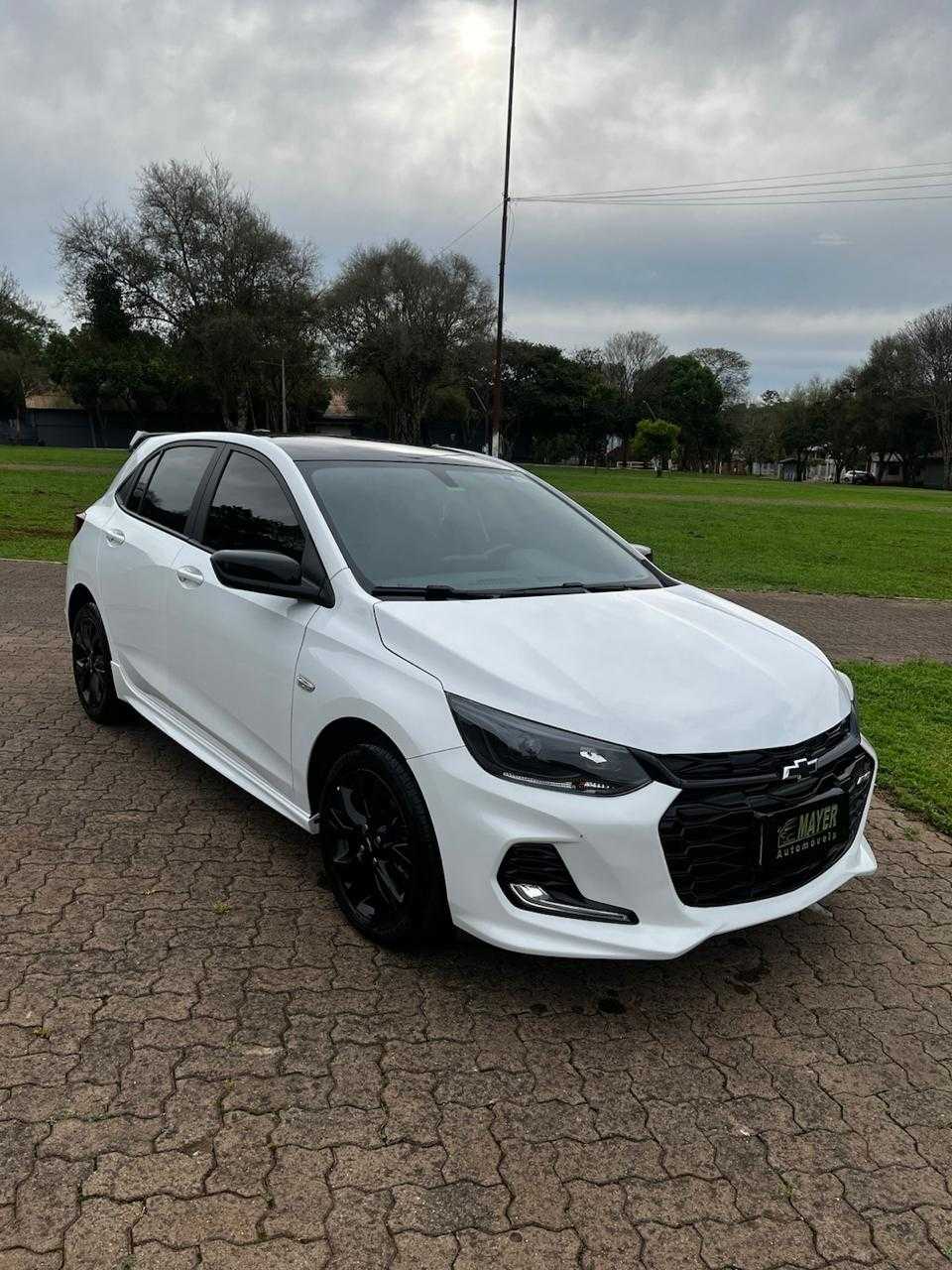 ONIX HATCH RS 1.0 TURBO