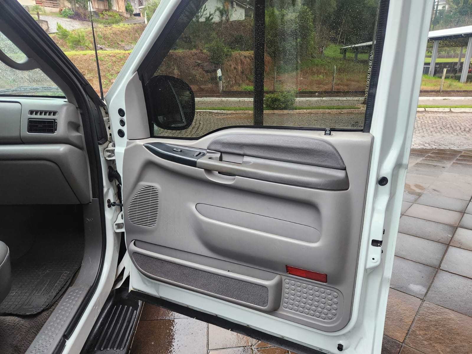 F-250 XLT 4.2 6CC TURBO DIESEL