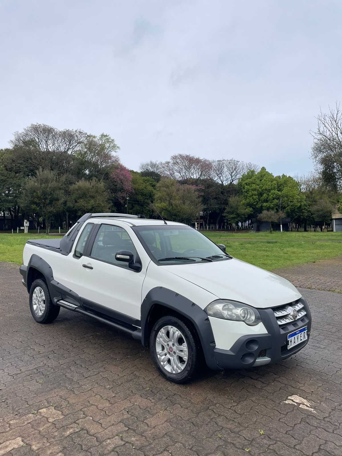 STRADA ADVENTURE LOCKER 1.8 CE