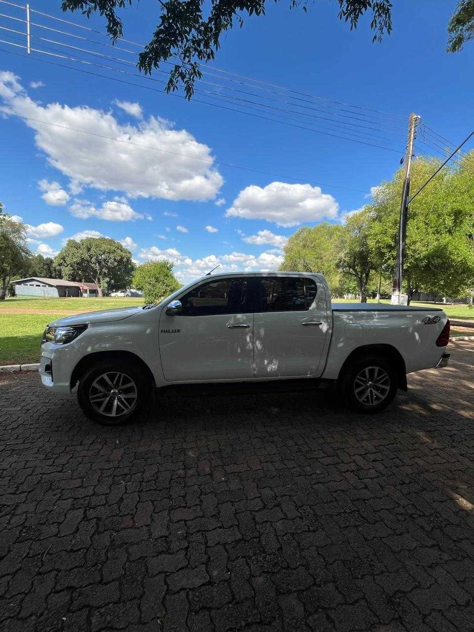 HILUX CD SRV 2.8 4X4