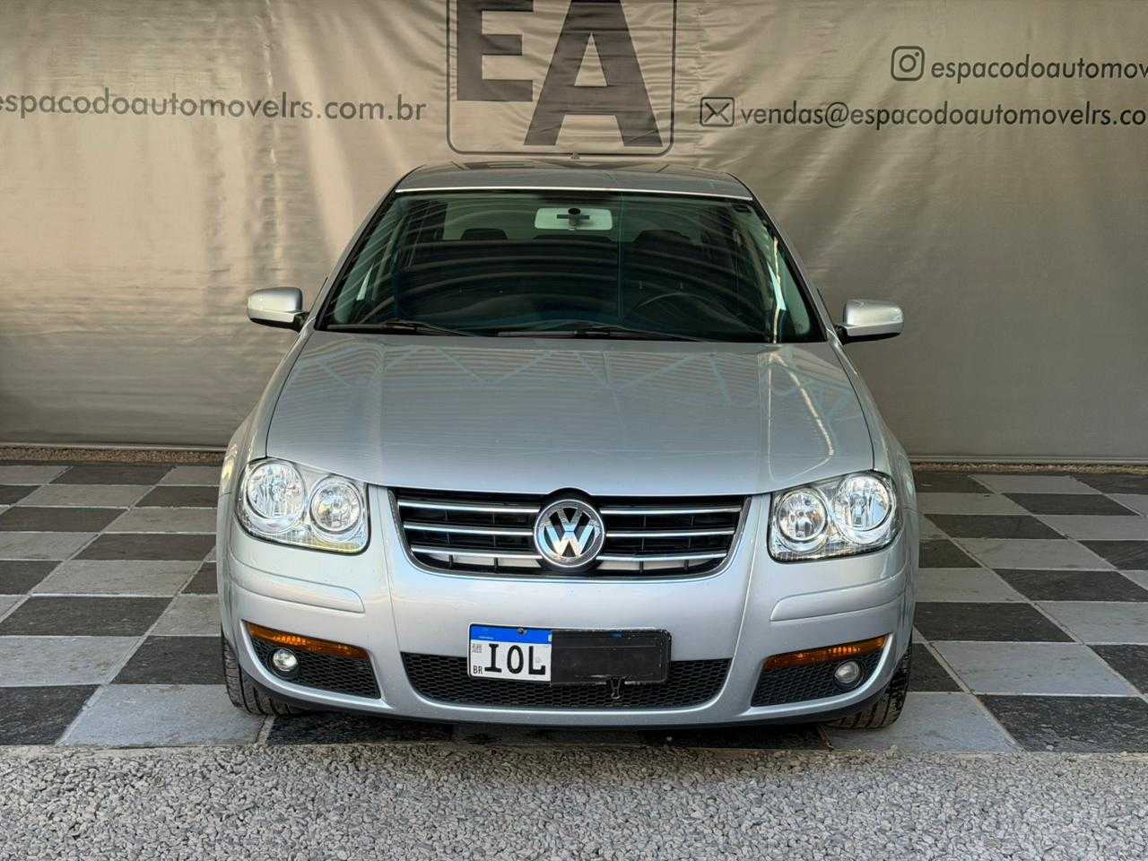 BORA 2.0 MI 8V GASOLINA 4P MAN