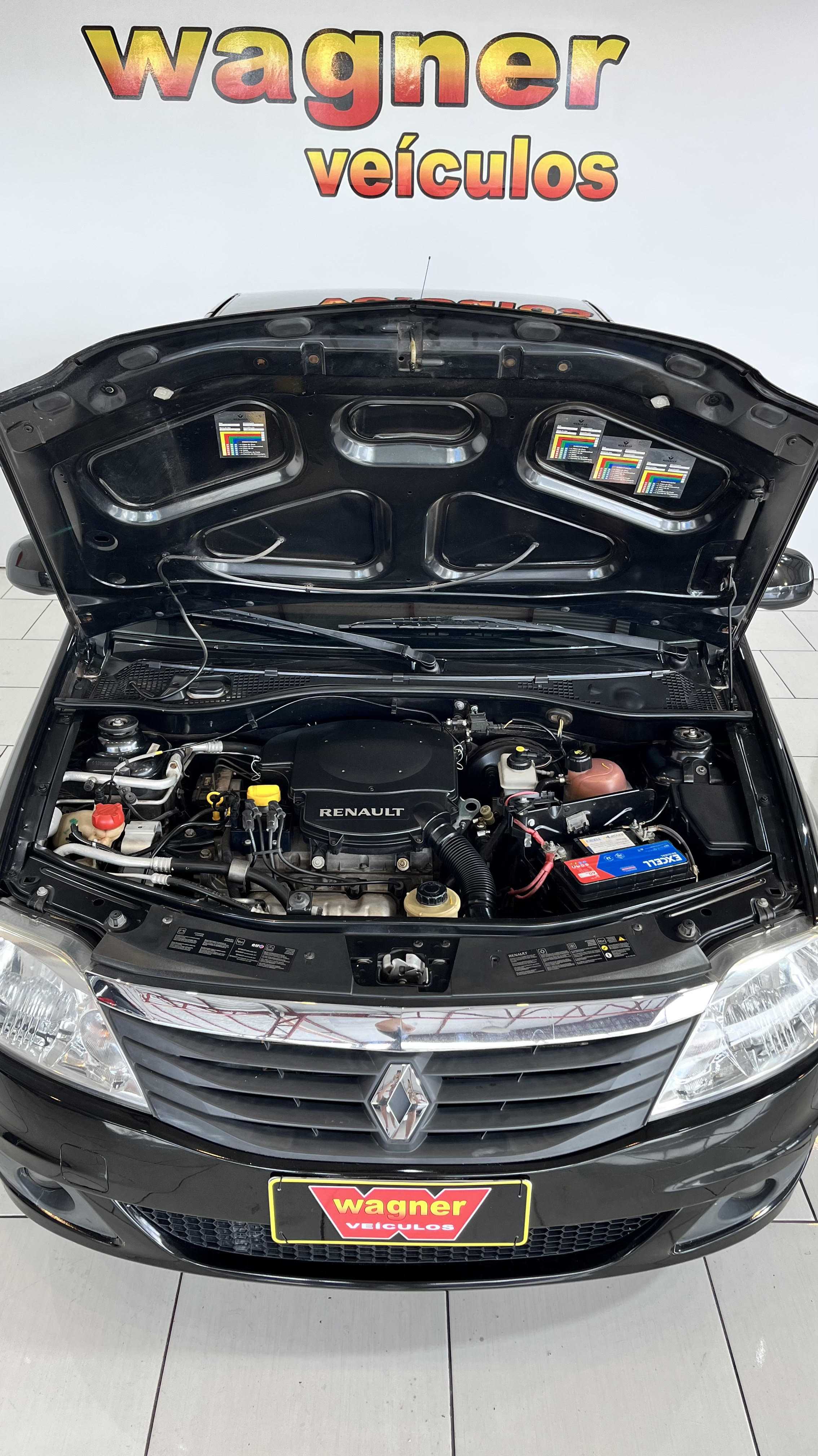 LOGAN EXPRESSION 1.6