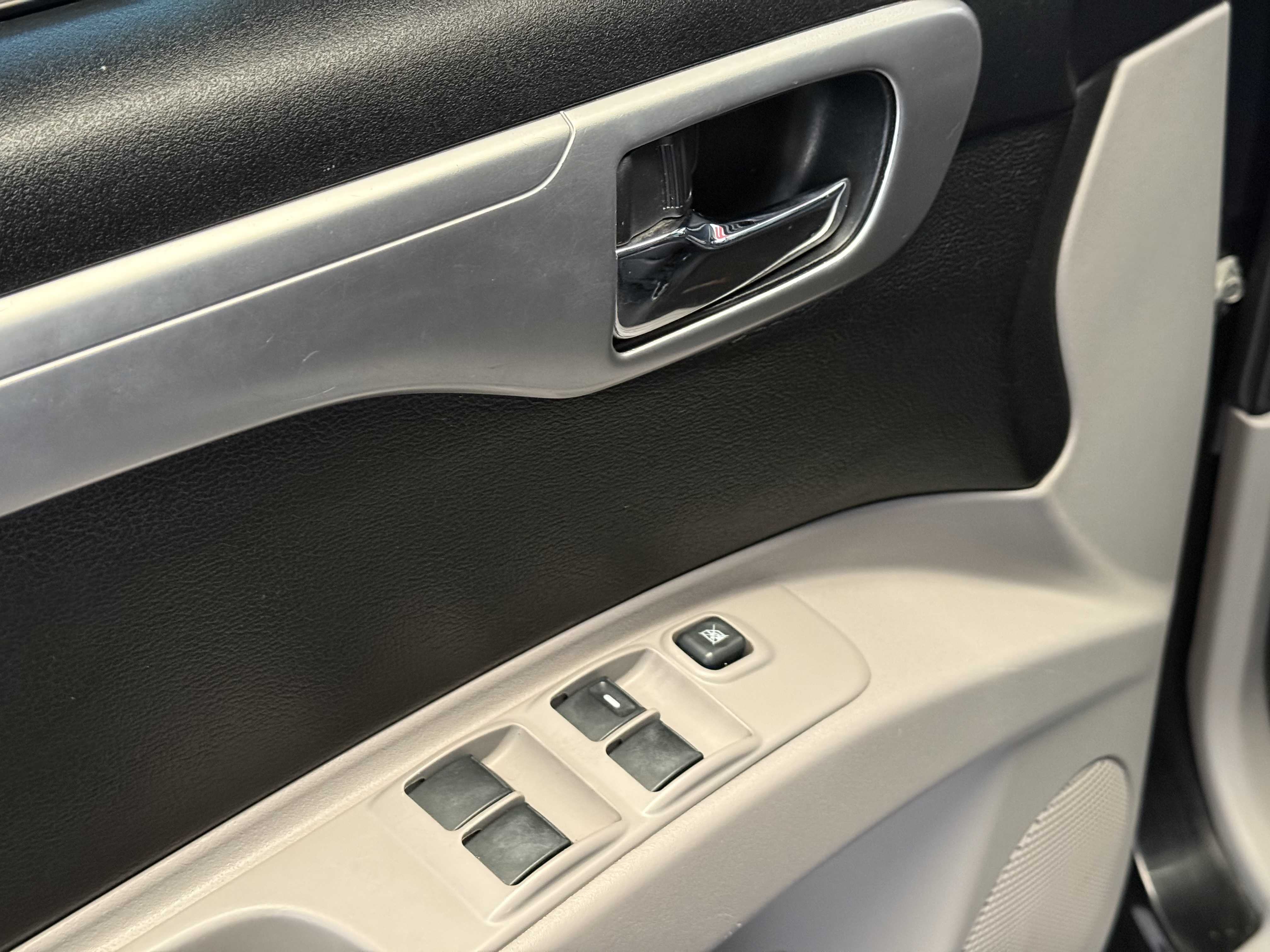 PAJERO DAKAR 7 LUGARES