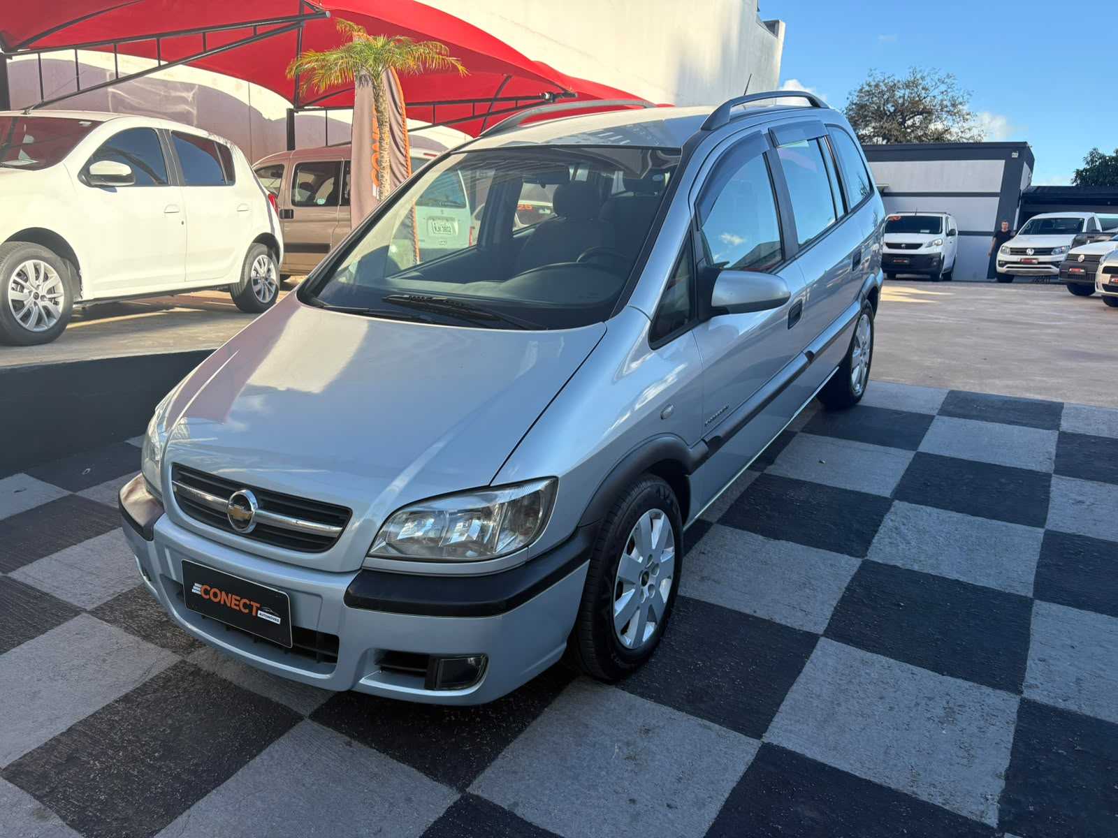 ZAFIRA 2.0 AT 7 LUGARES