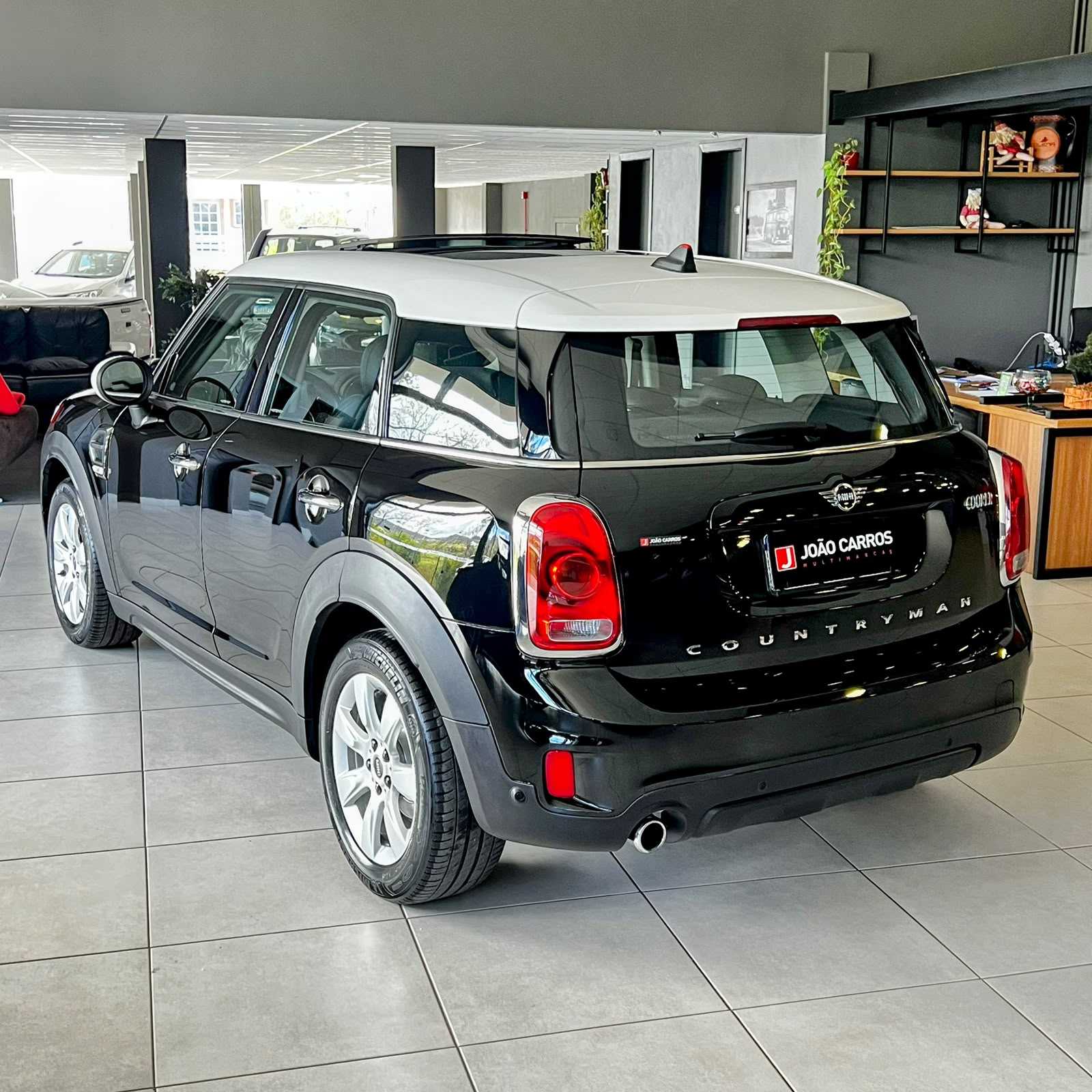 MINI COOPER COUNTRYMAN 1.5T AT