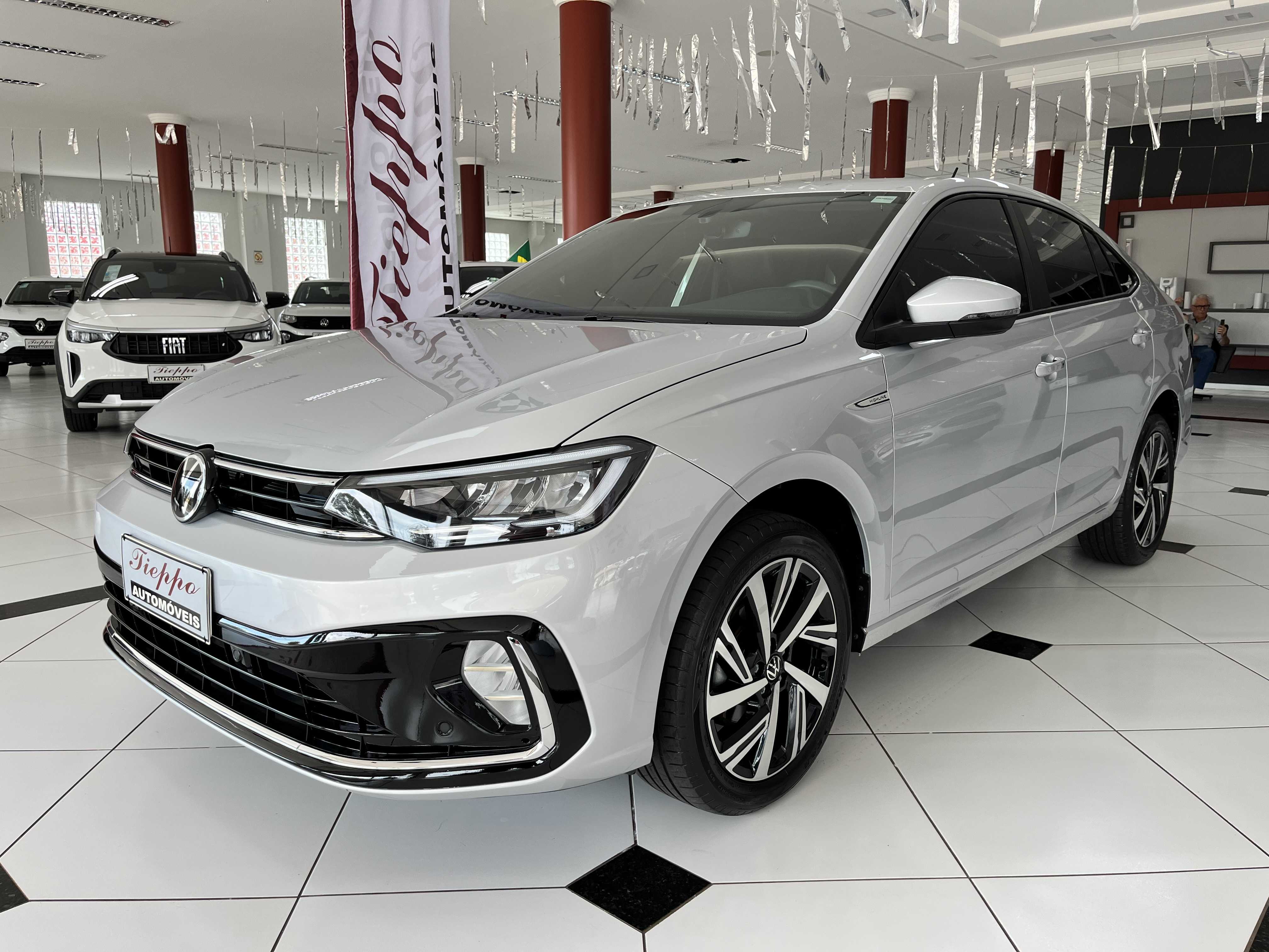 VIRTUS HIGHLINE 1.0 200 TSI AT