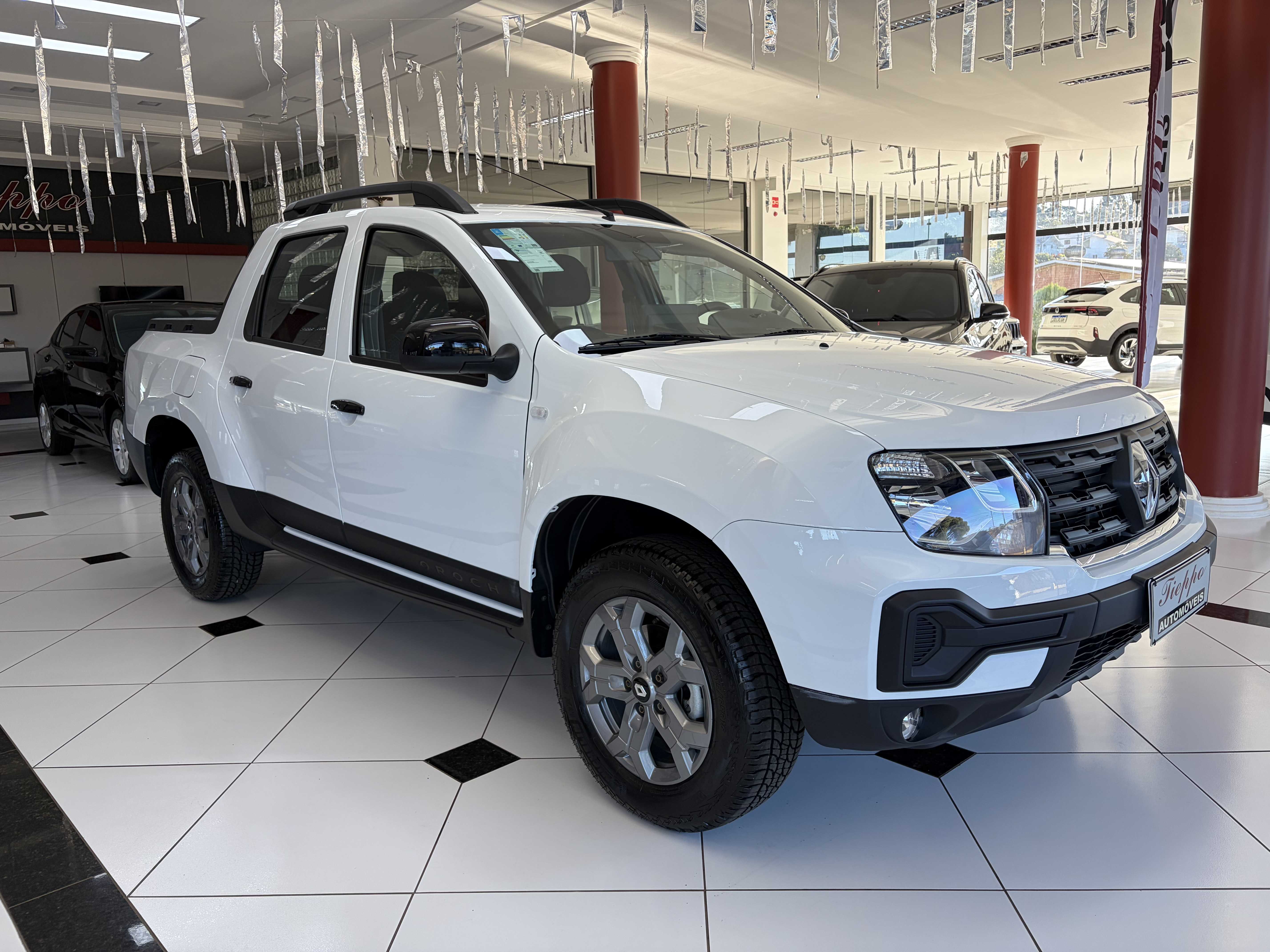 OROCH INTENSE 1.6 MEC. 6.000KM