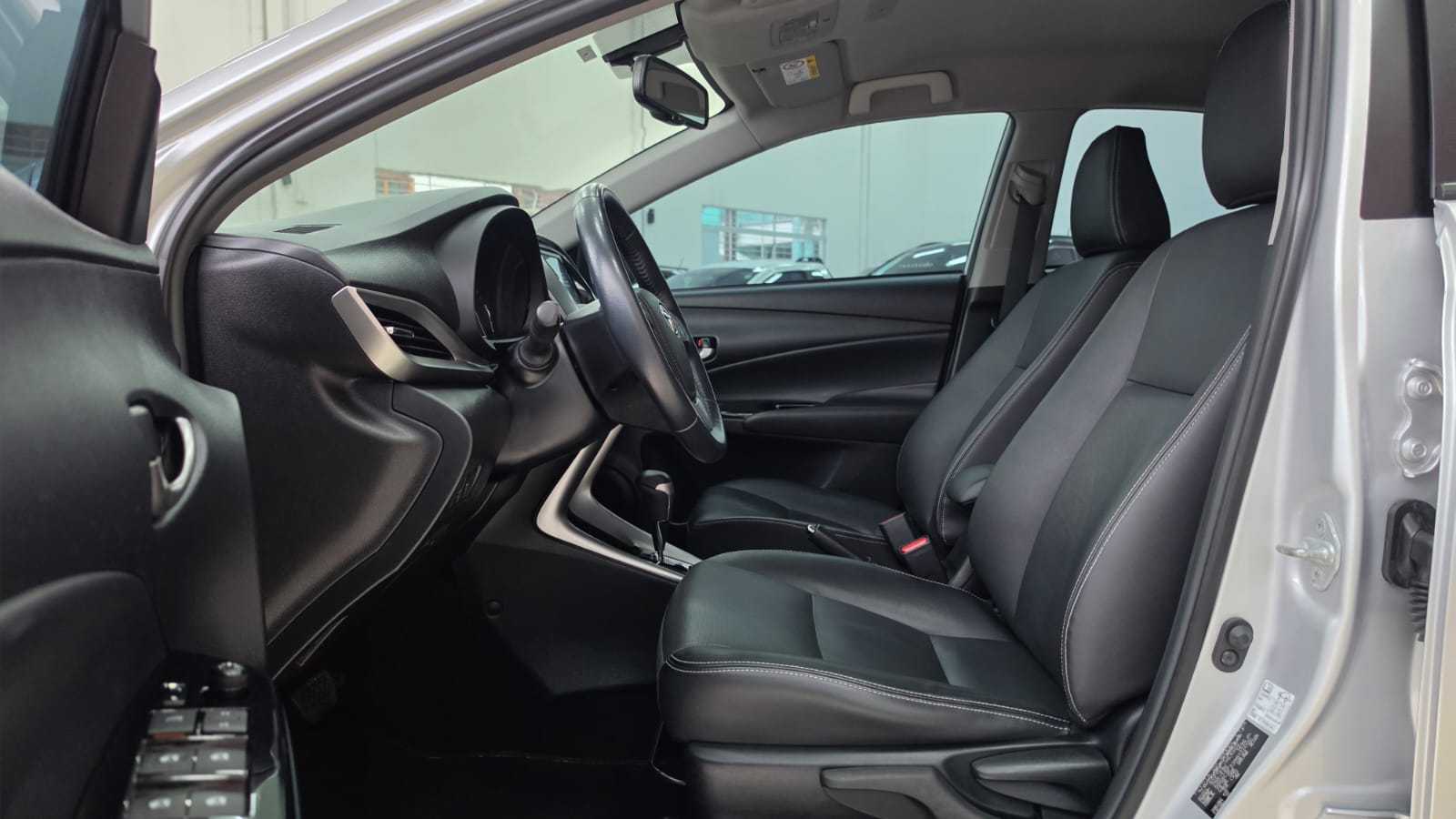 TOYOTA YARIS SEDAN XS 1.5 AUTO