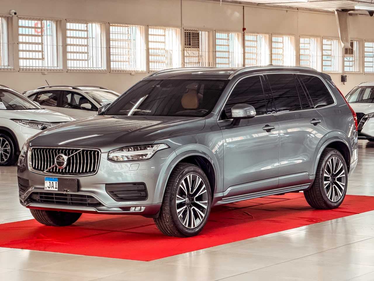 XC90 2.0 MEMENTUM T6 5P AUT