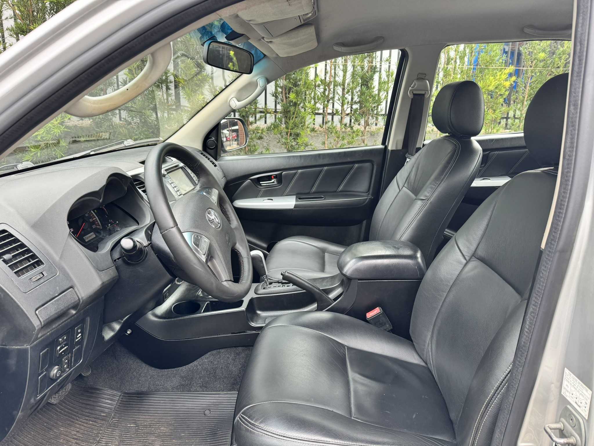 HILUX SRV AUTOMATICA