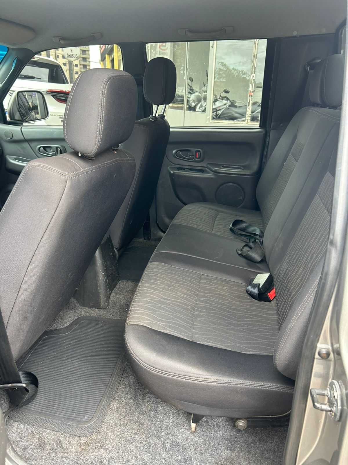 L200 OUTDOOR 2.5 4X4 CD