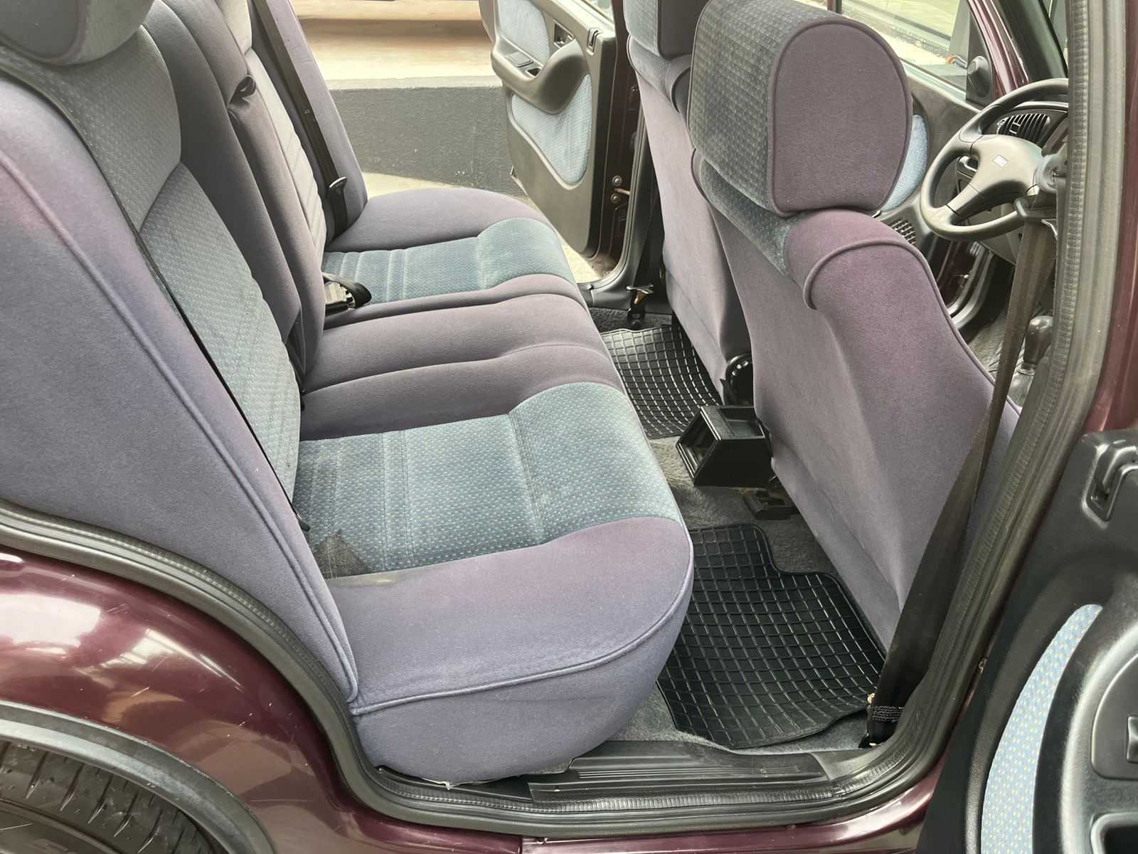 TEMPRA 2.0 IE PLACA PRETA