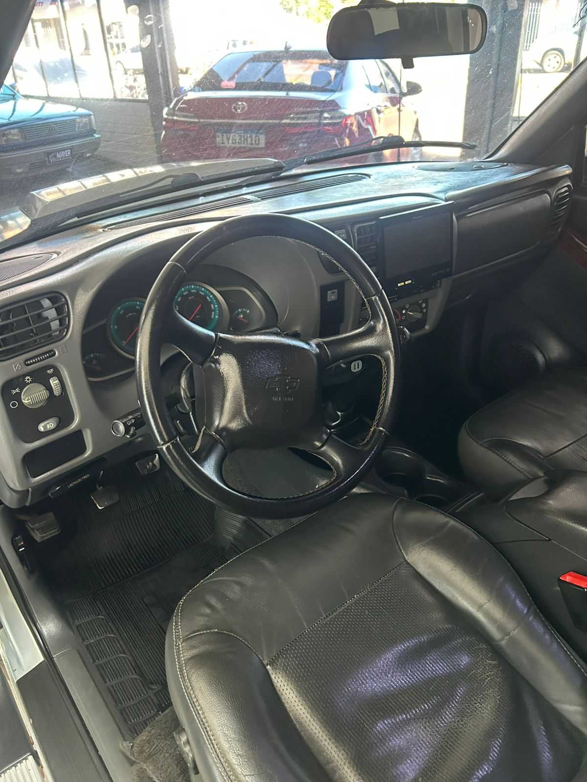 S10 EXECUTIVE 2.8 CD