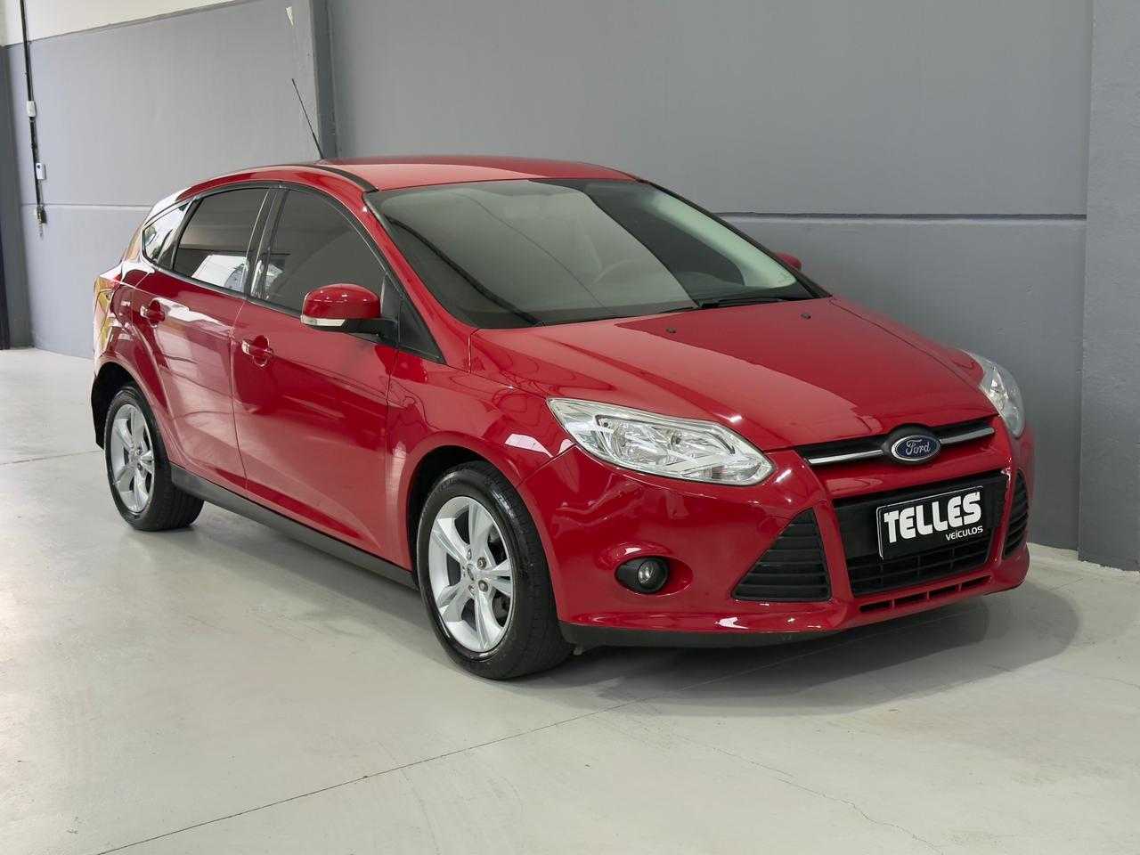FOCUS 1.6 MANUAL