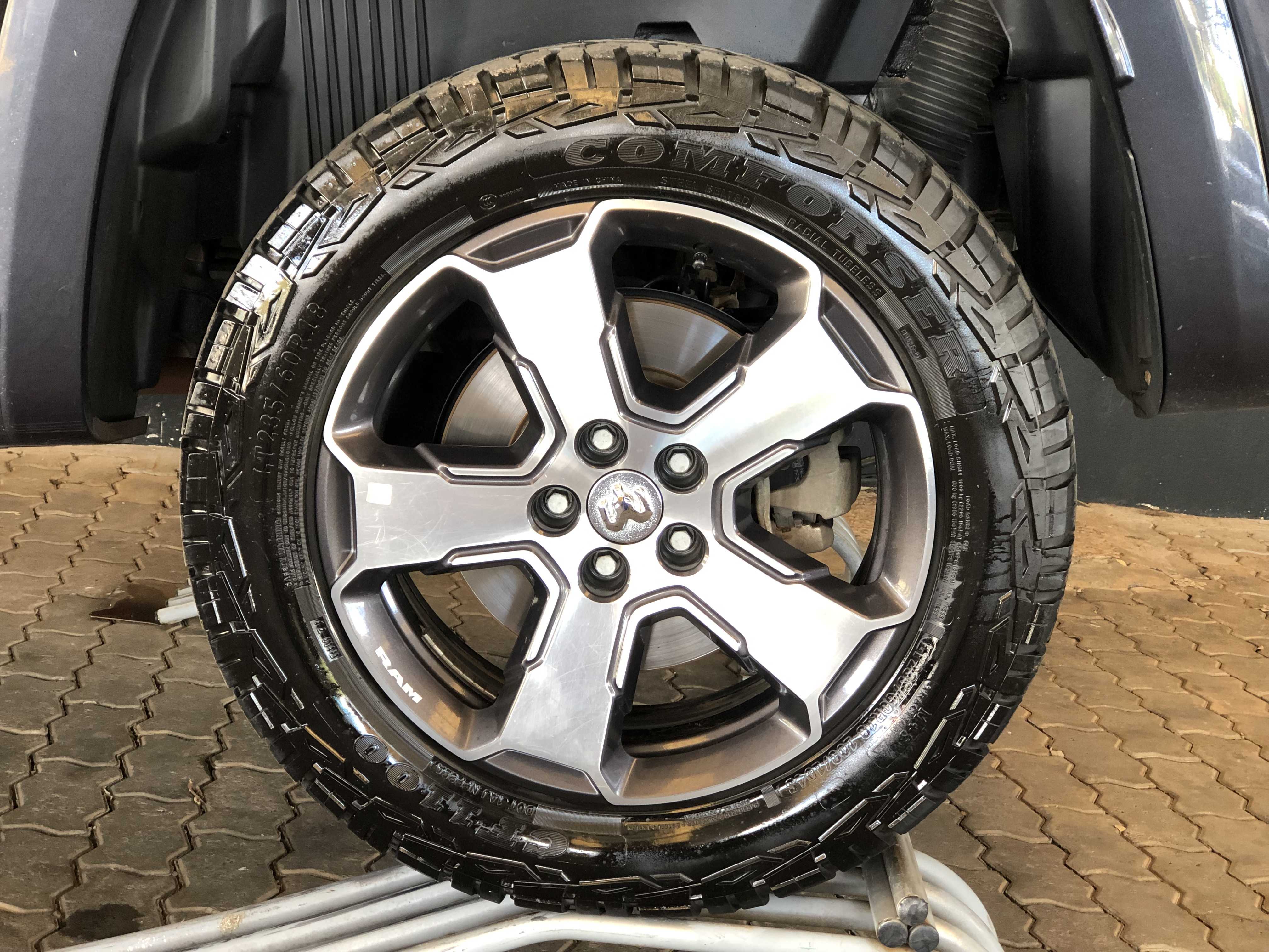 RAMPAGE LARAMIE 4X4 DIESEL