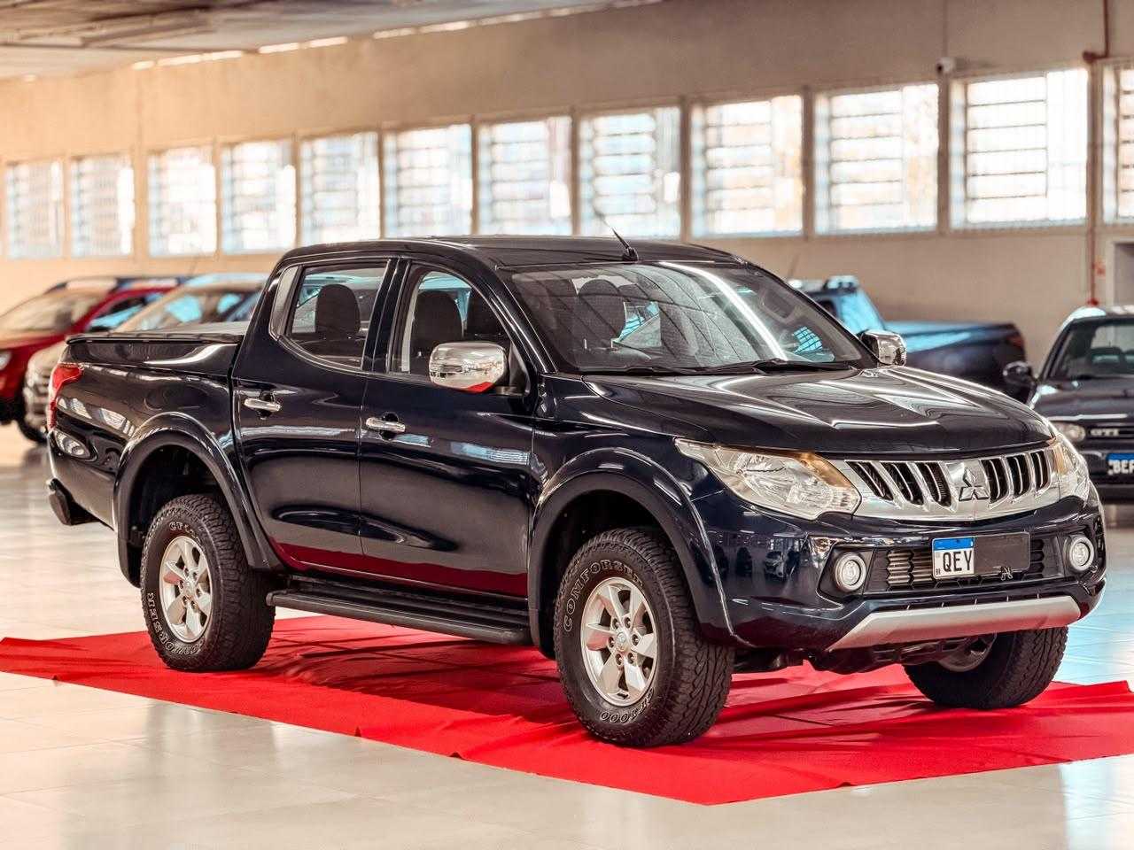TRITON 2.4 SPORT HPE DIES. 4X4