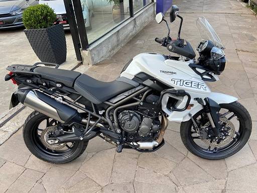 TRIUMPH TIGER 800 XR
