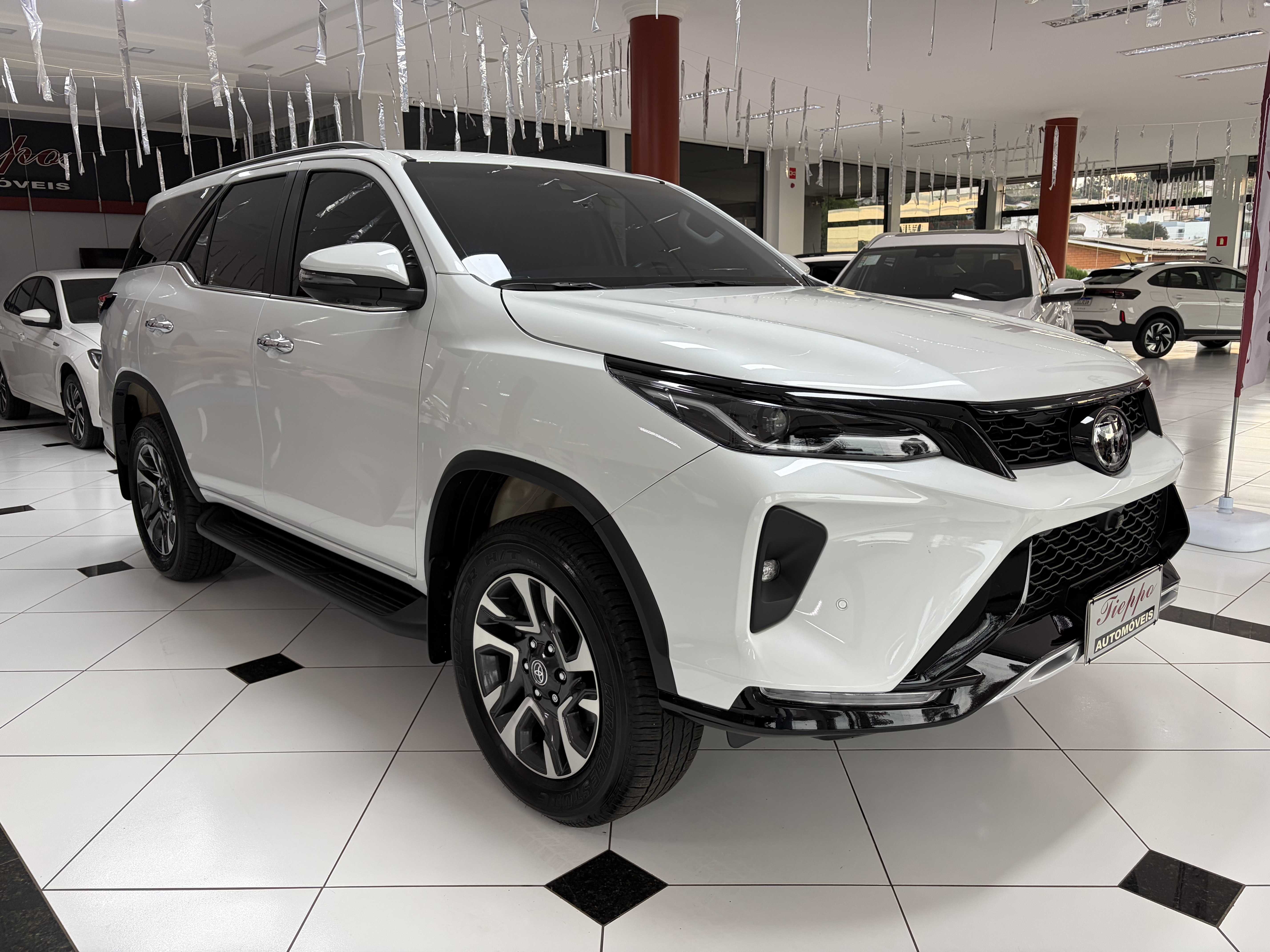 HILUX SW4 SRX PLATINUM 4X4 AT