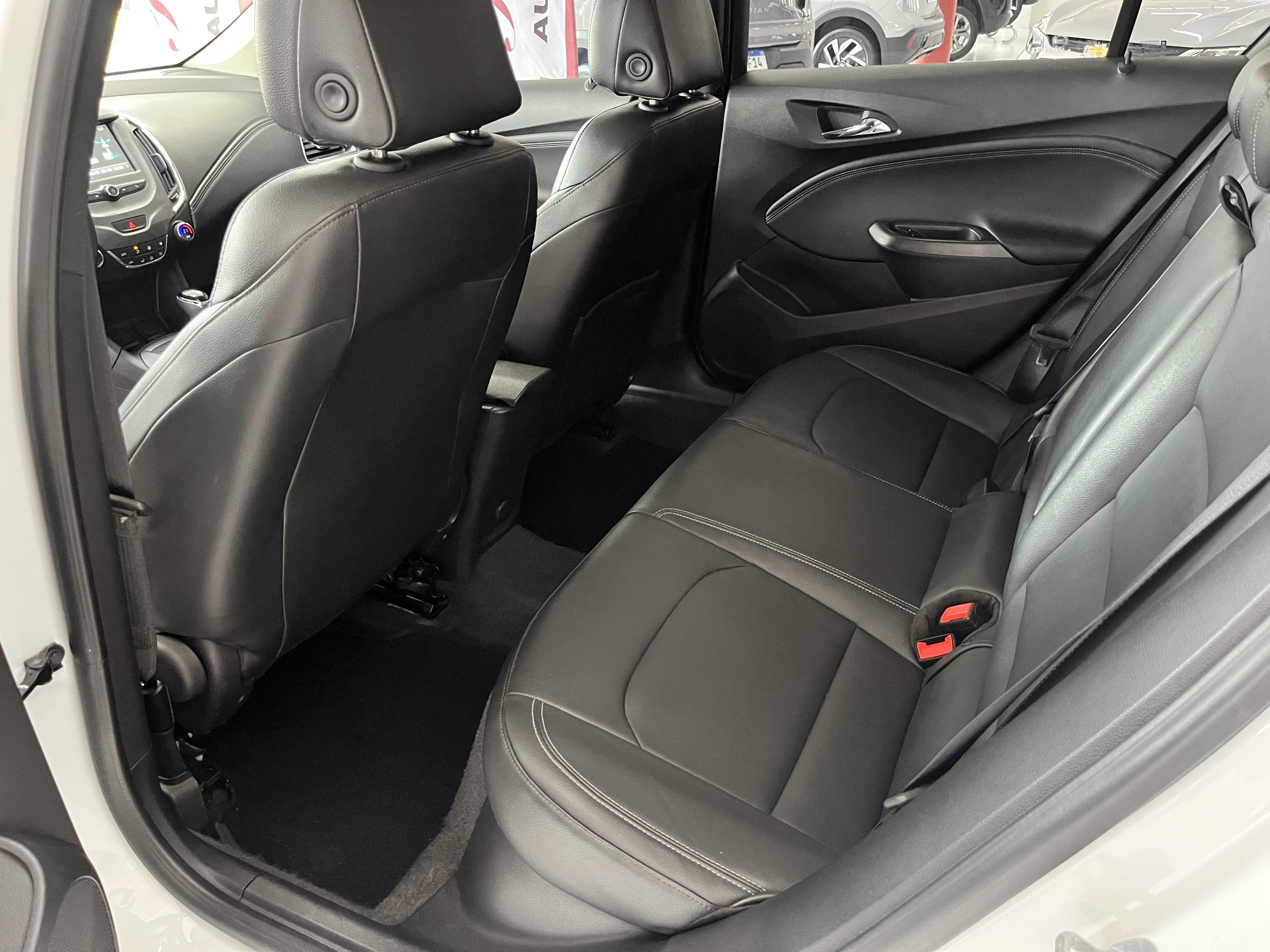 CRUZE SEDAN LT 1.4 TURBO AT