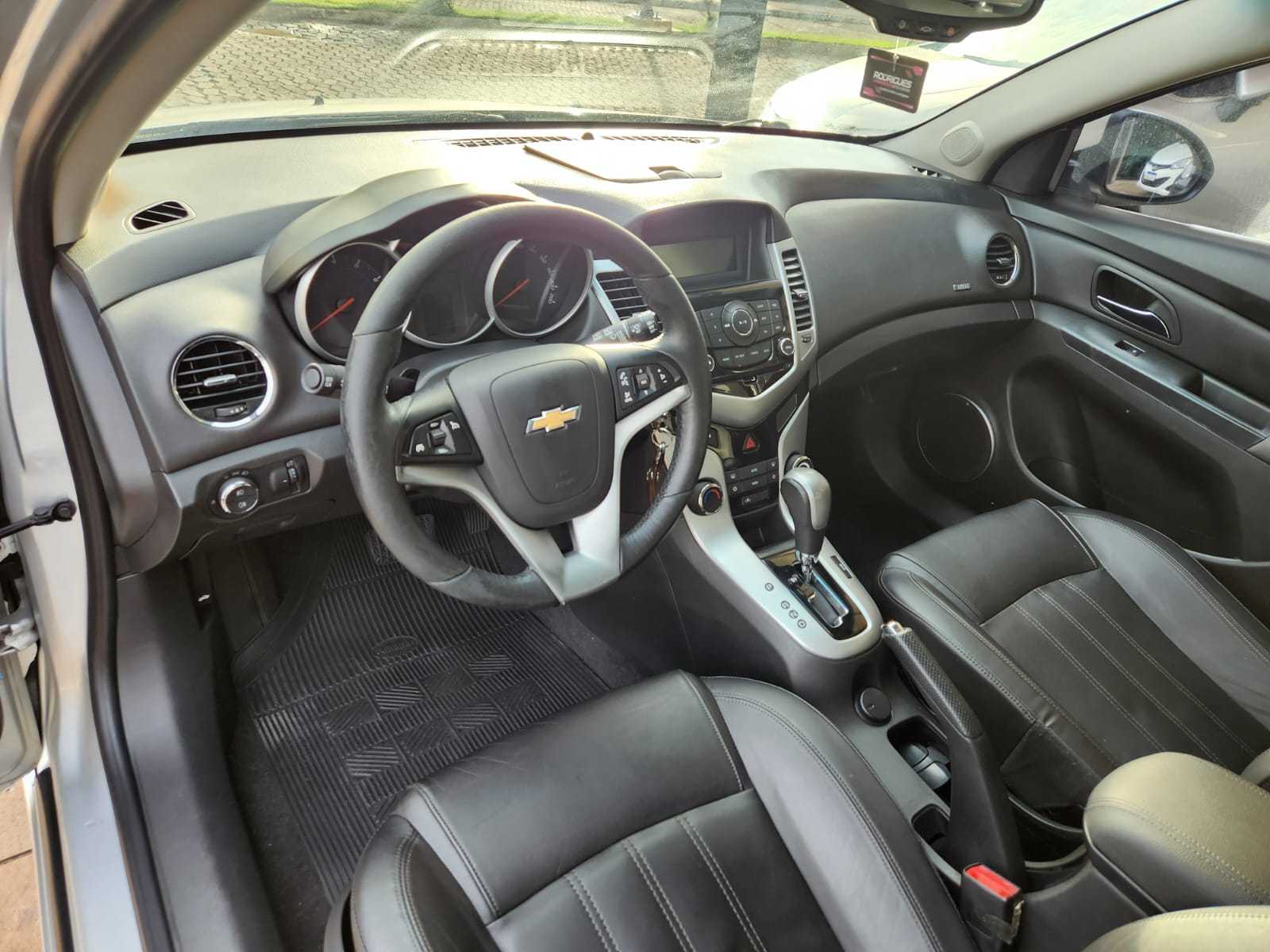 CRUZE HATCH LT 1.8 SPORT6 AUT