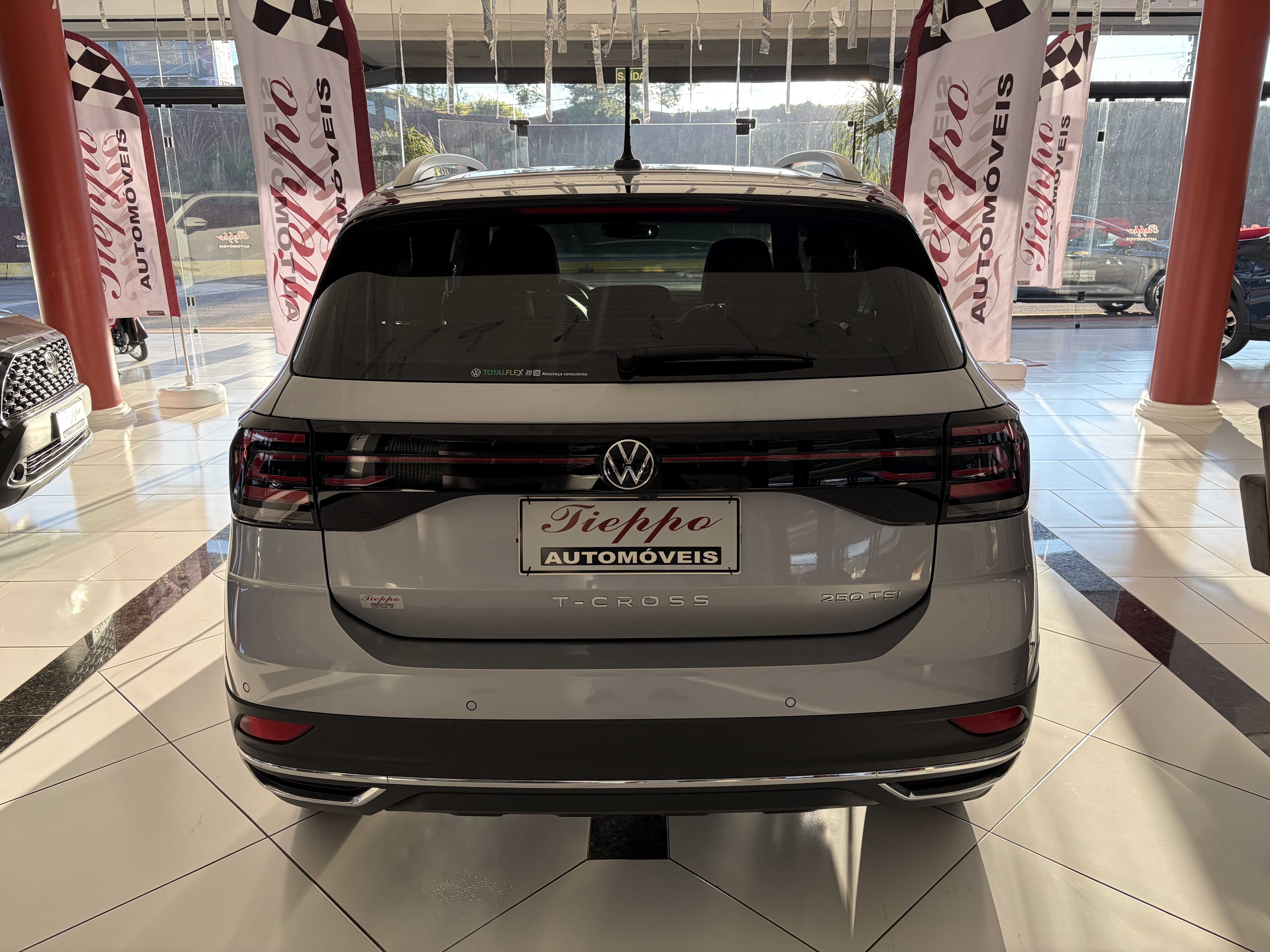 T-CROSS HIGHLINE 250 1.4 TSI