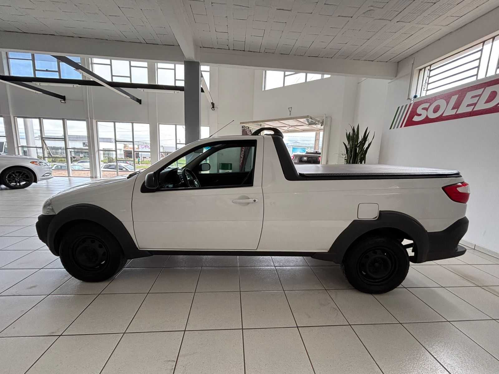 STRADA CABINE SIMPLES