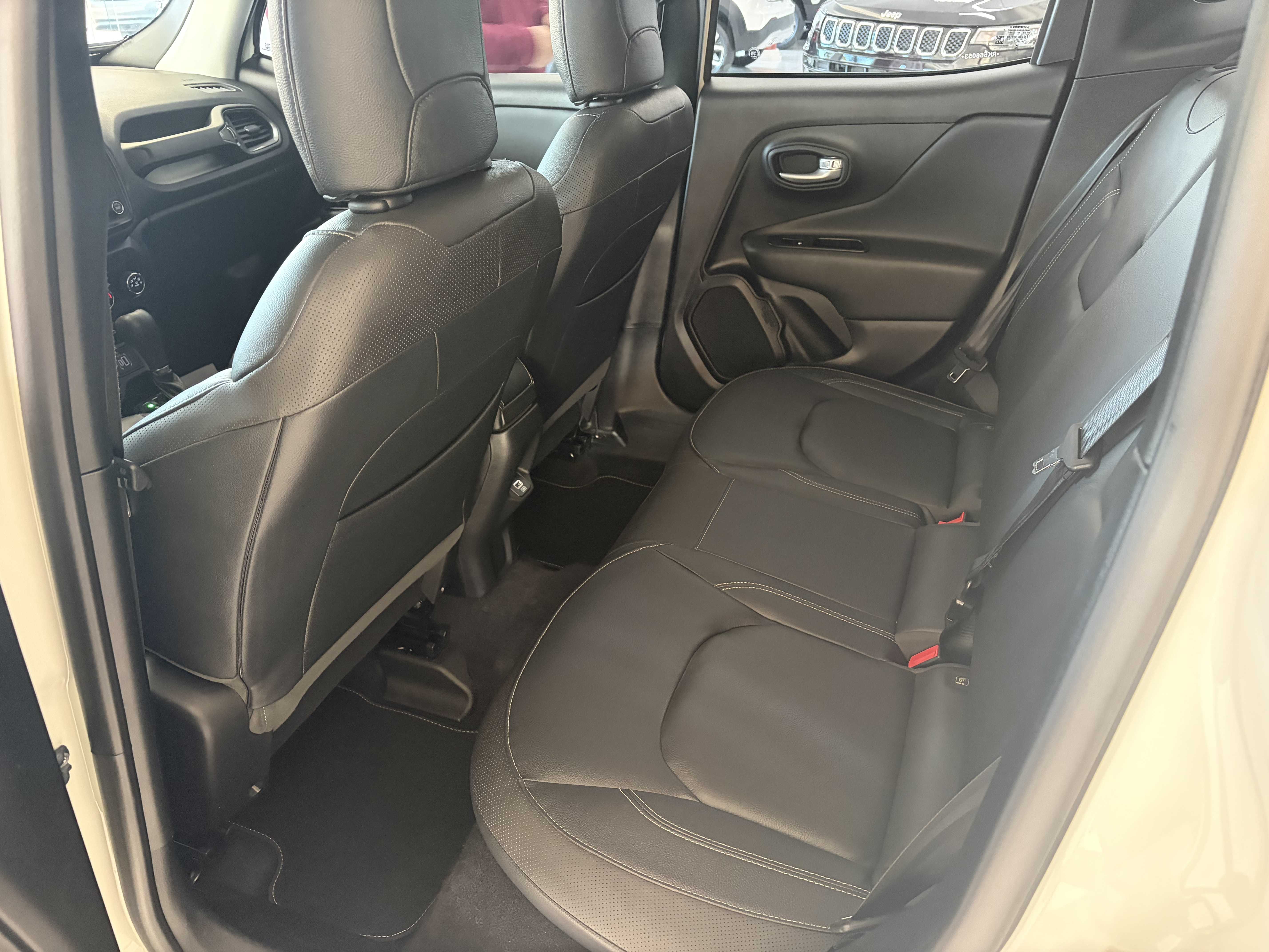 RENEGADE SPORT 1.3 T270 AT
