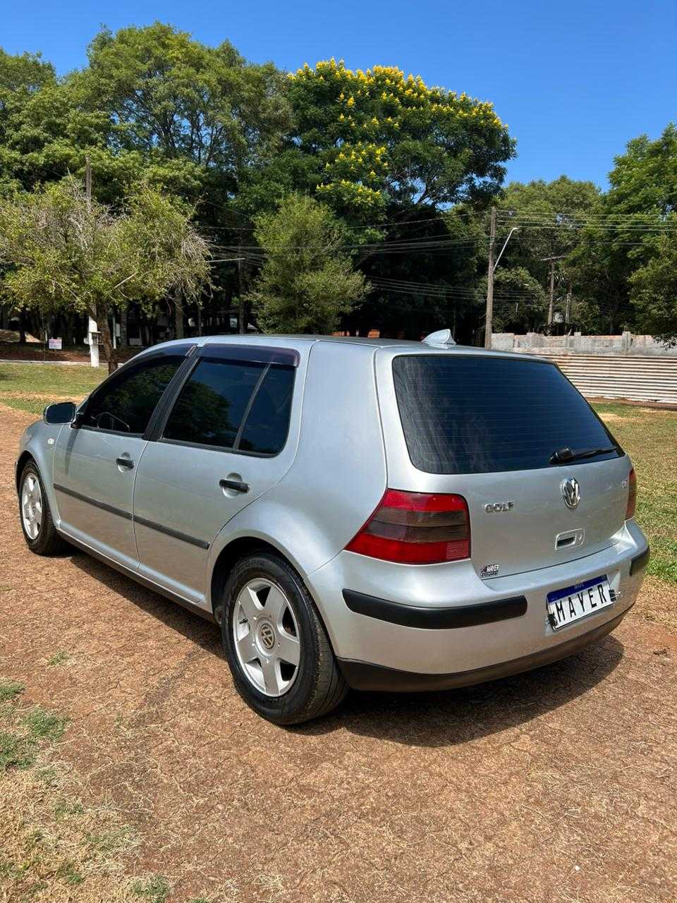 GOLF 1.6 MI
